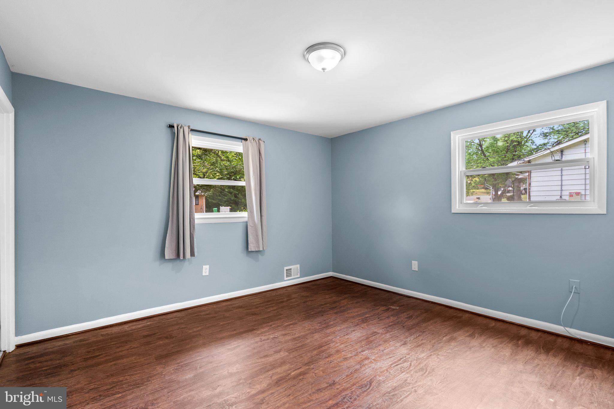 CAMP SPRINGS FOREST - Residential