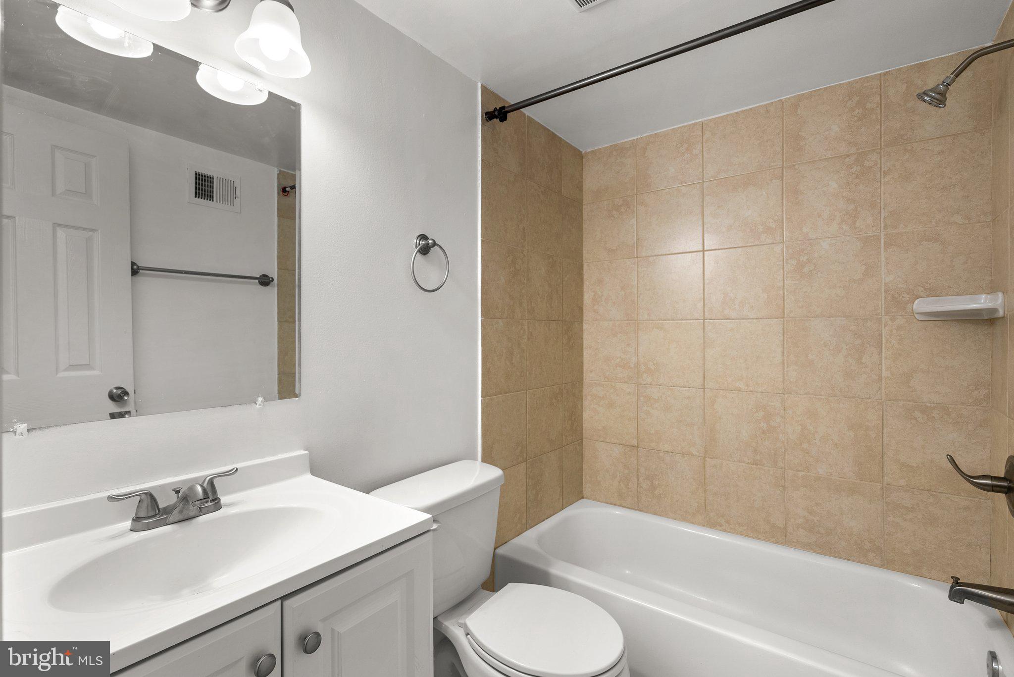 CAMP SPRINGS FOREST - Residential