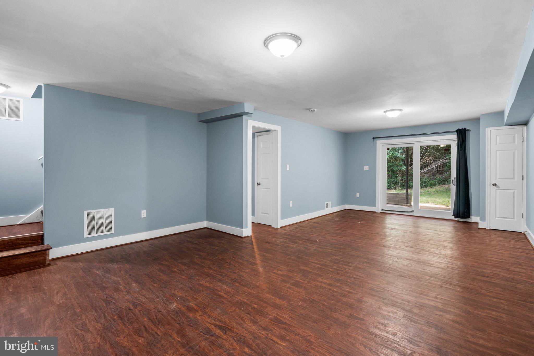 CAMP SPRINGS FOREST - Residential