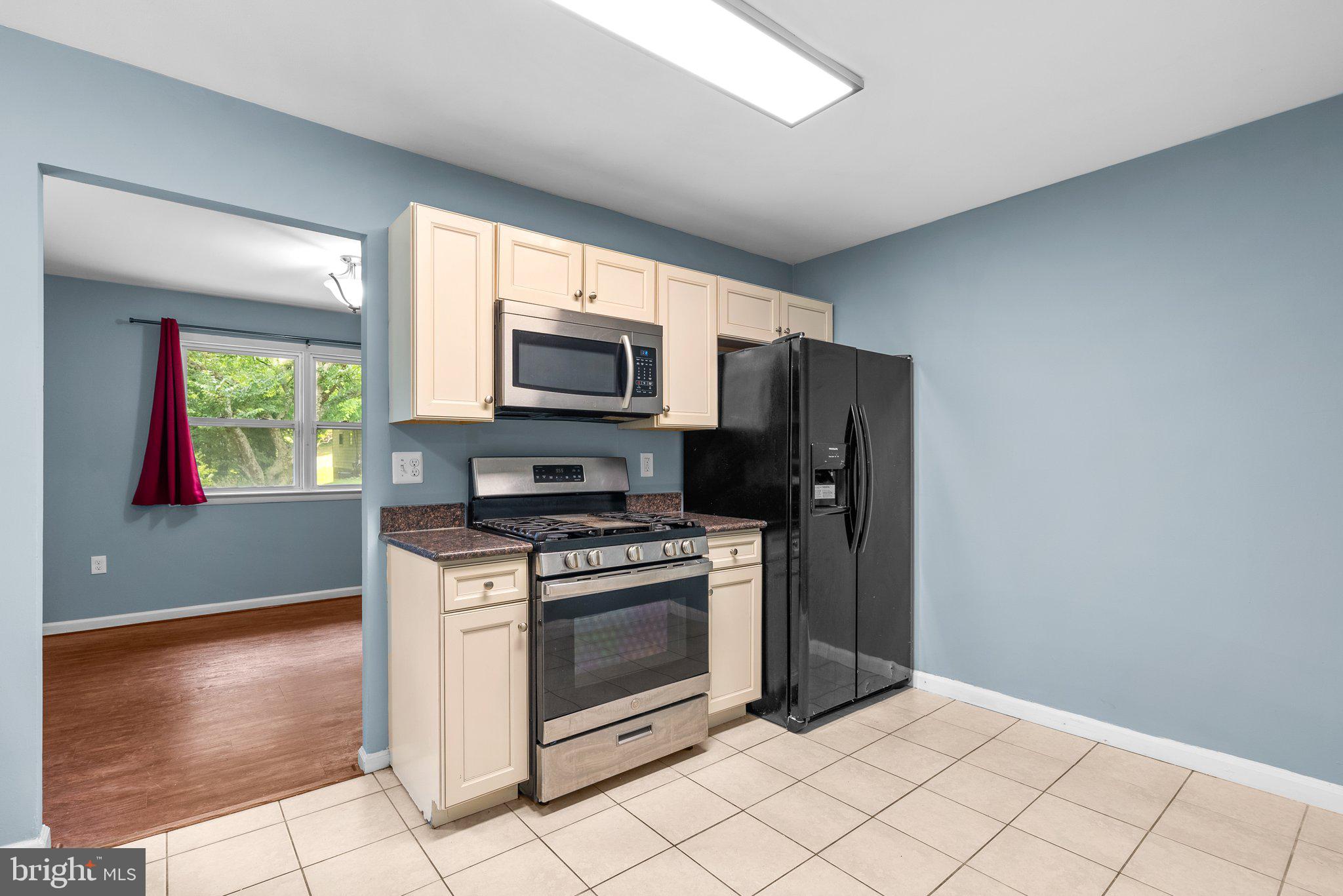 CAMP SPRINGS FOREST - Residential