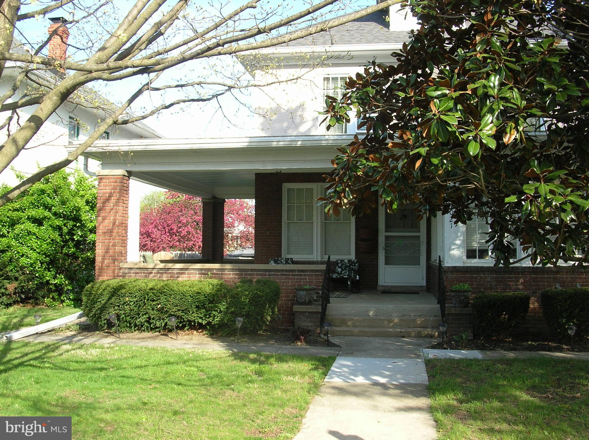 NORTH END - Residential Lease