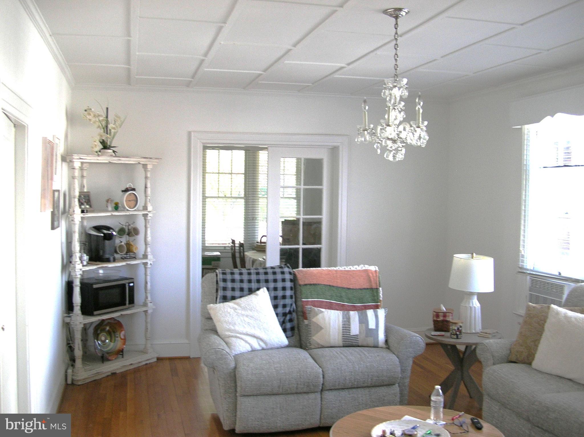 NORTH END - Residential Lease