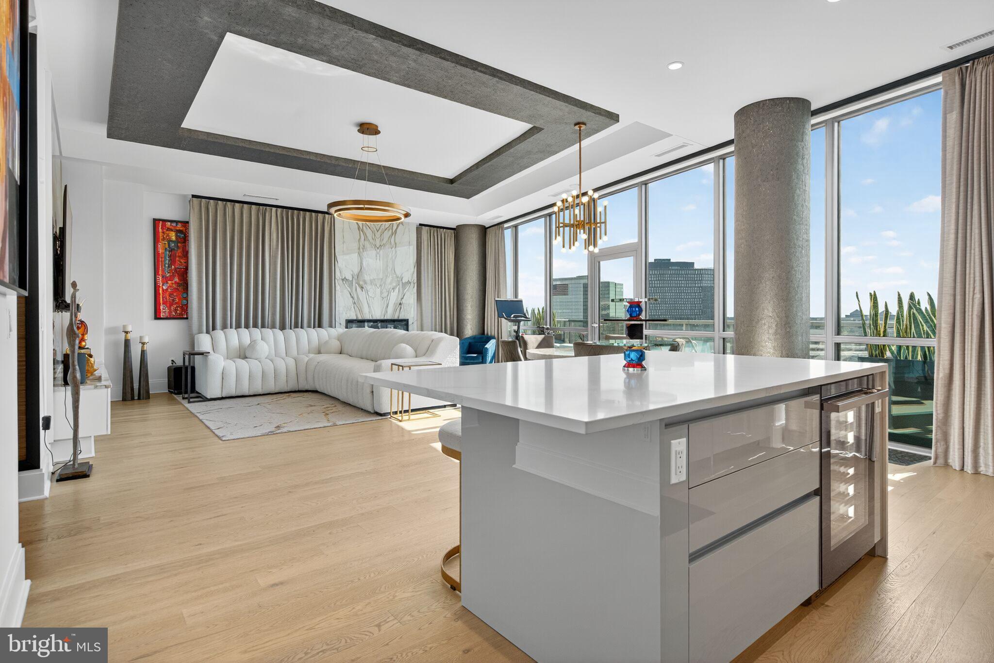 TYSONS CORNER - Residential