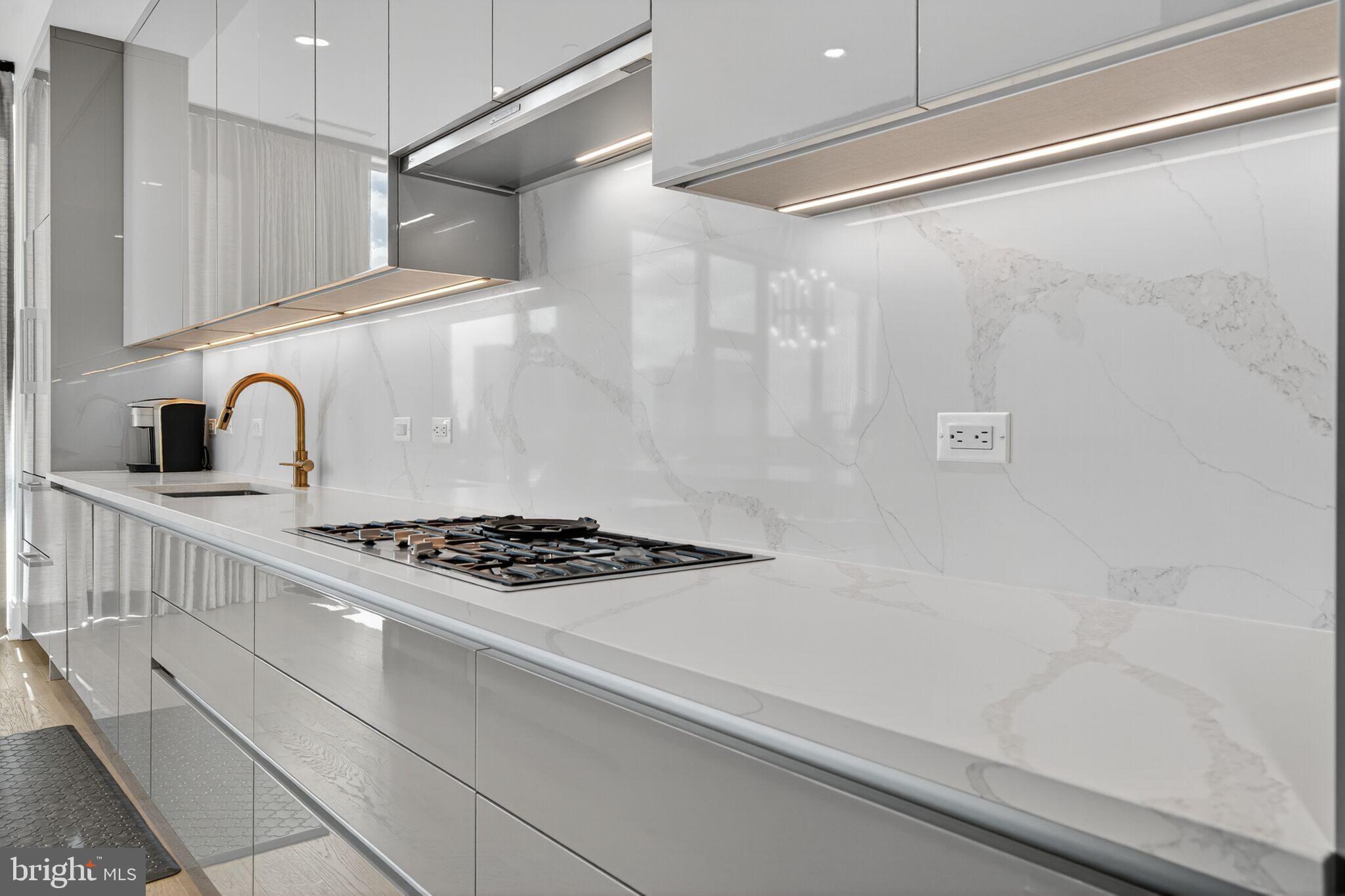 TYSONS CORNER - Residential