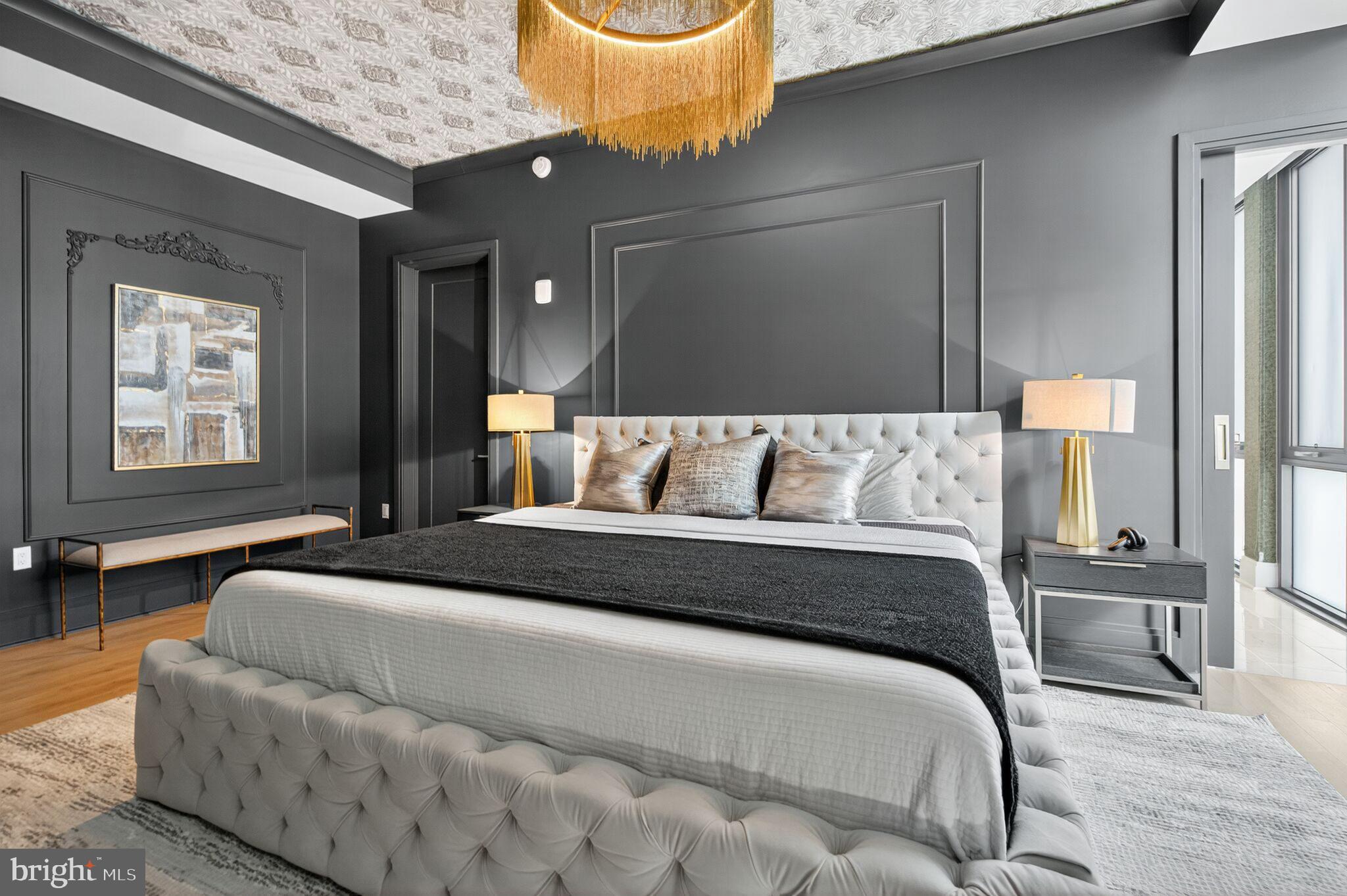 TYSONS CORNER - Residential