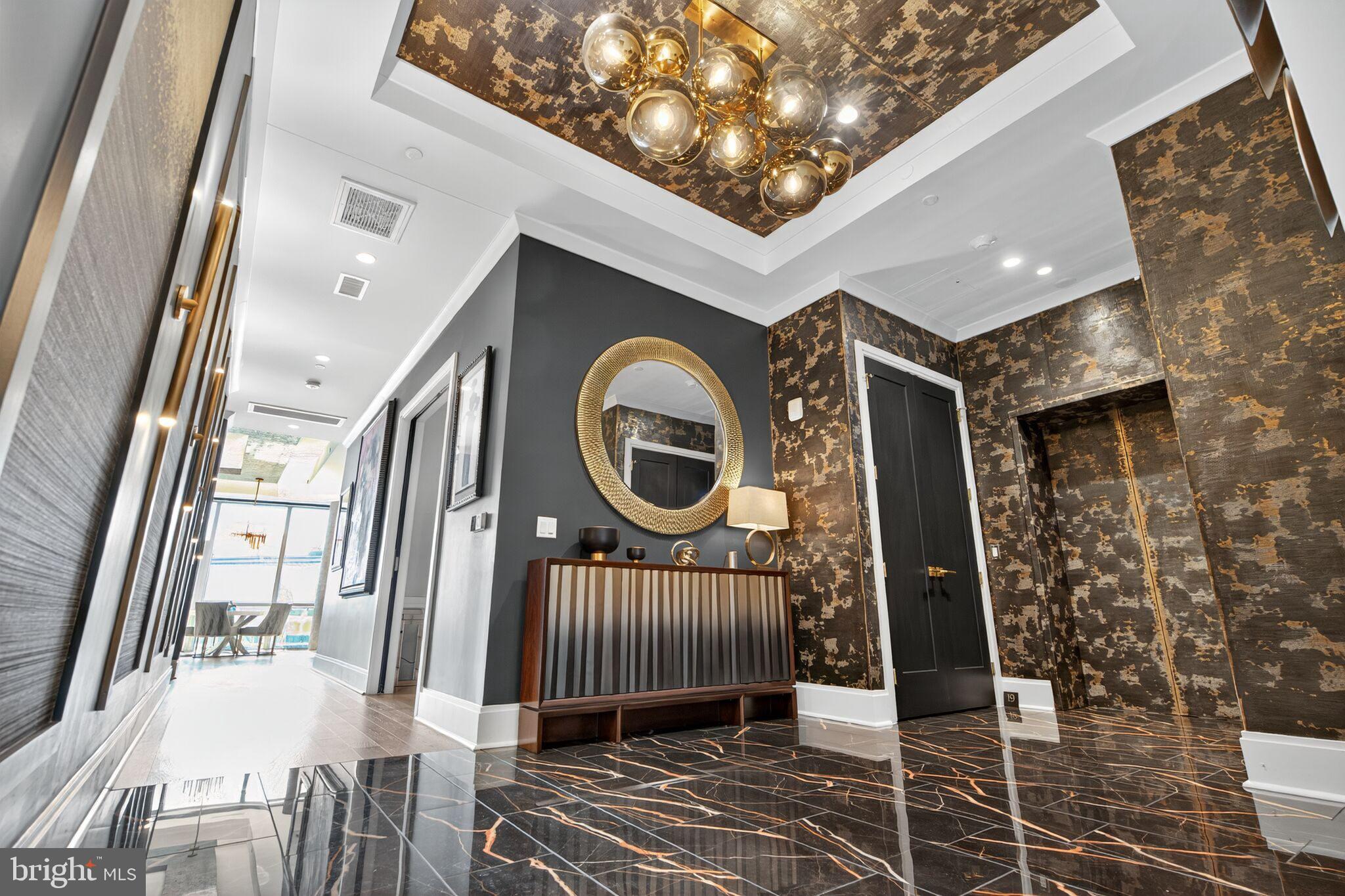 TYSONS CORNER - Residential