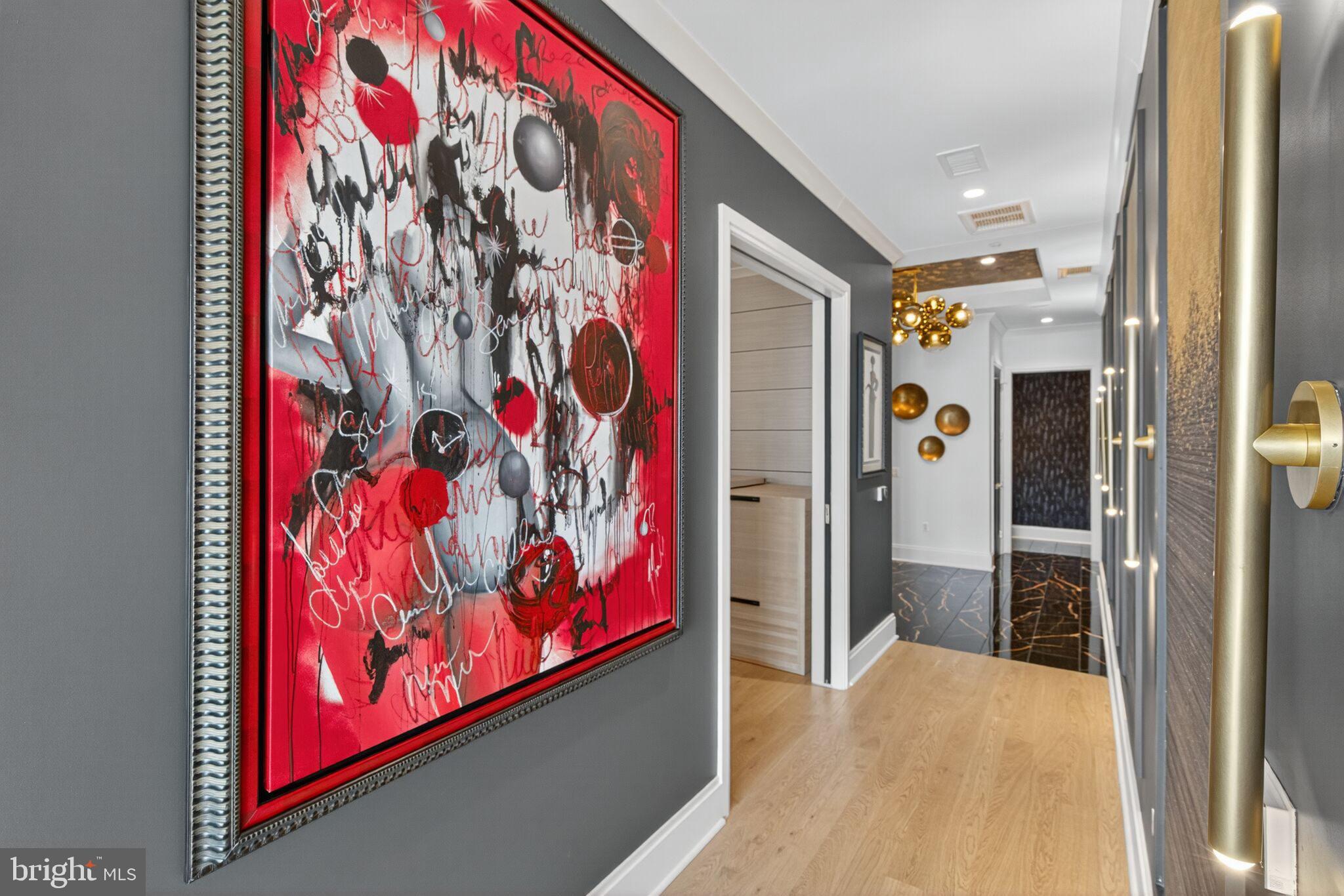 TYSONS CORNER - Residential