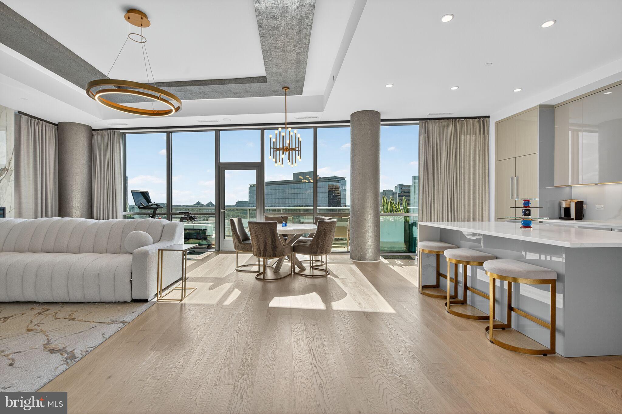 TYSONS CORNER - Residential