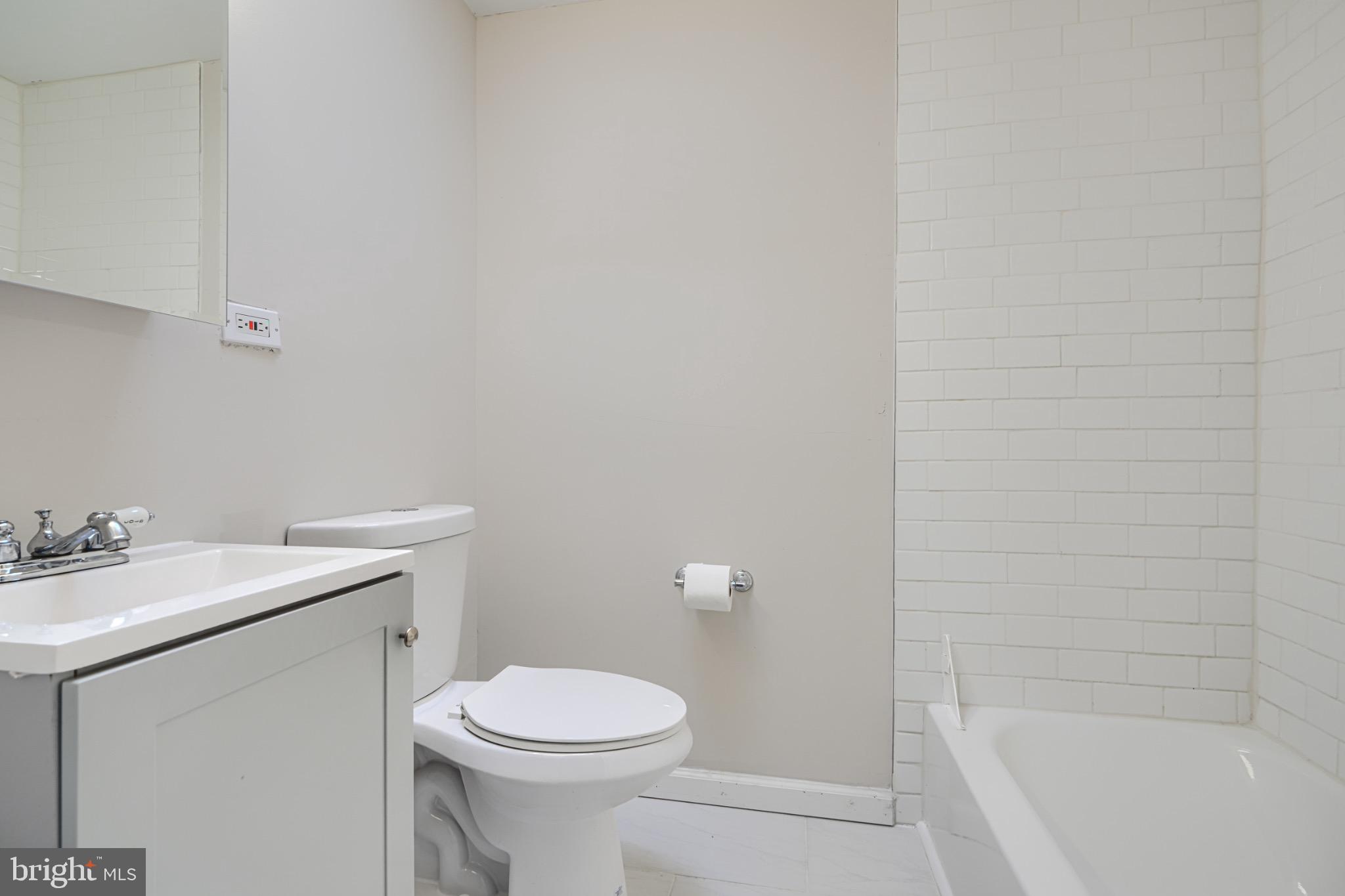 DUNDALK - Residential Lease