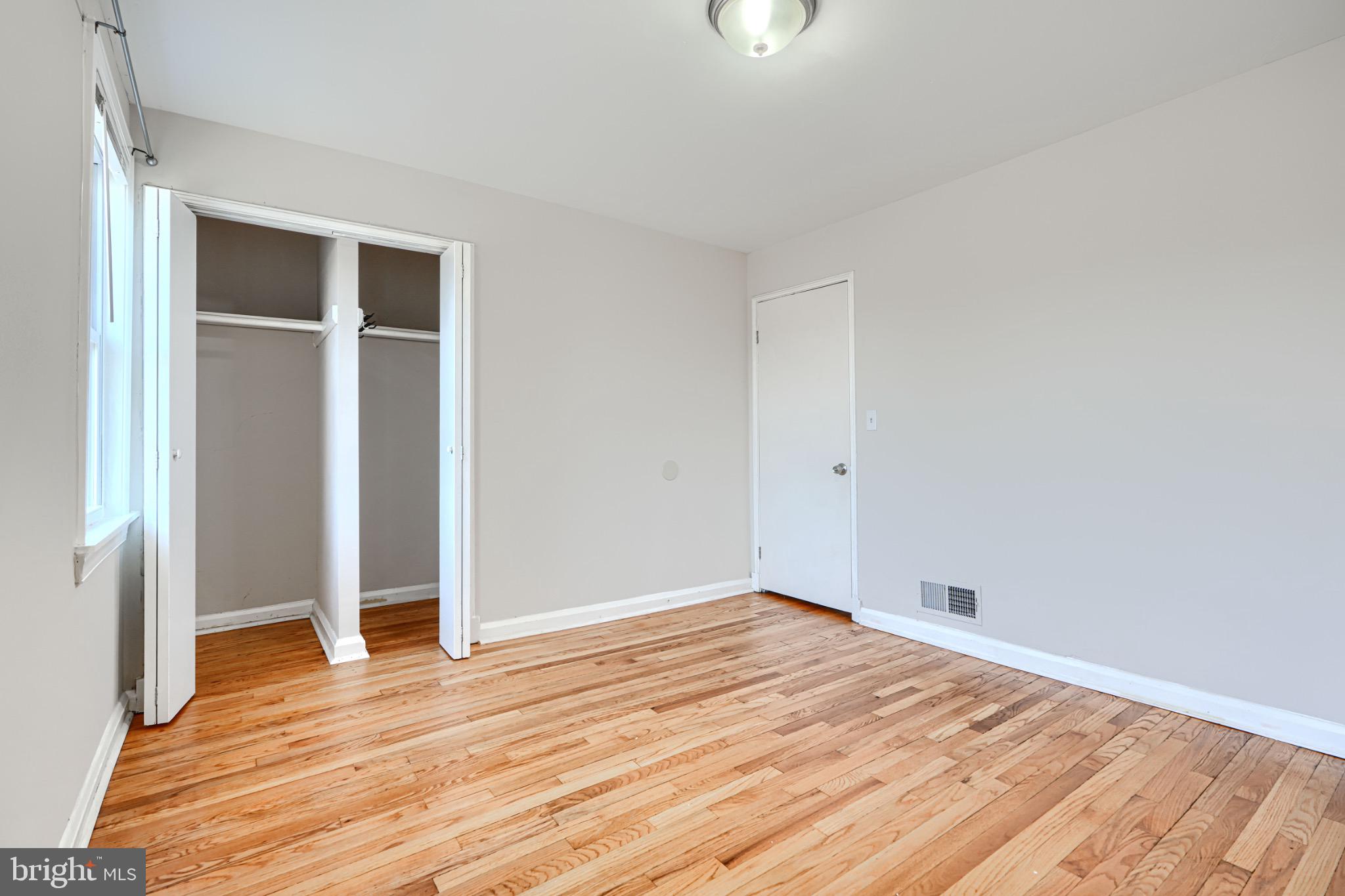 DUNDALK - Residential Lease