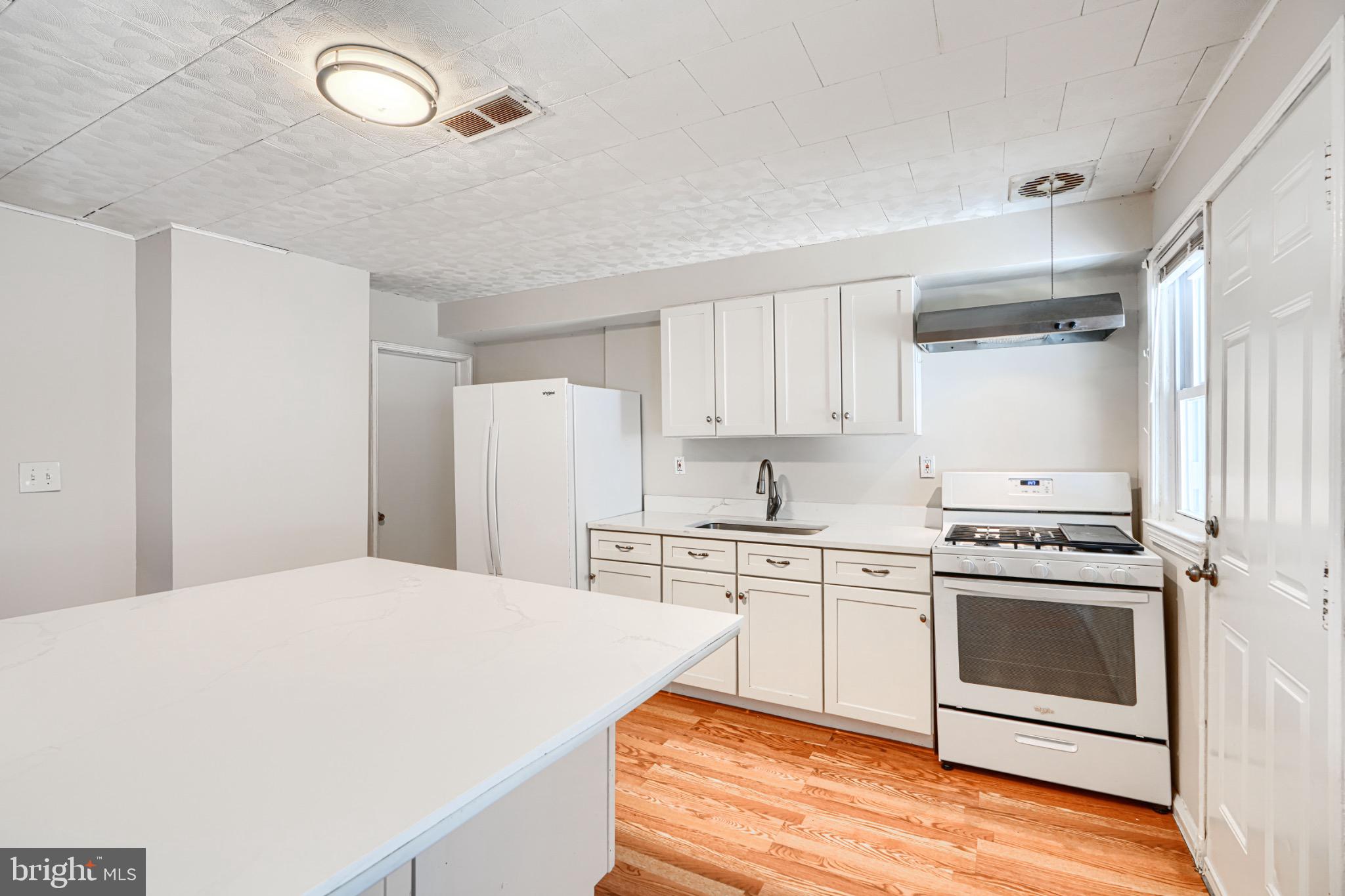 DUNDALK - Residential Lease