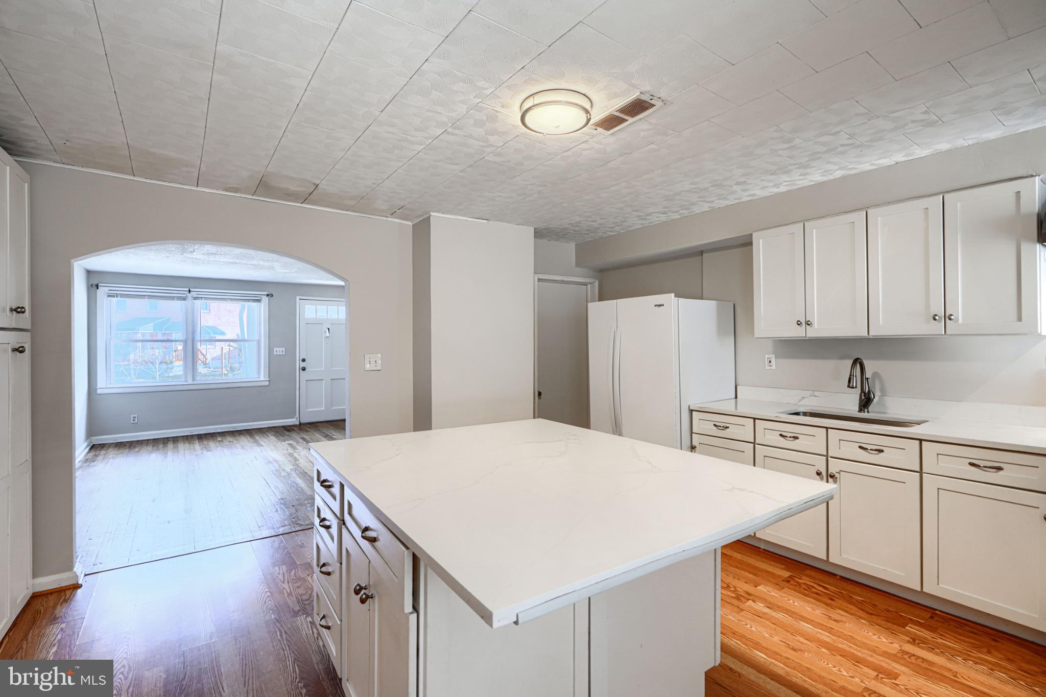 DUNDALK - Residential Lease