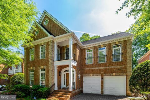 1368 NORTHWYCK COURT MCLEAN VA 22102
