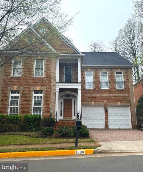 1368 NORTHWYCK COURT MCLEAN VA 22102