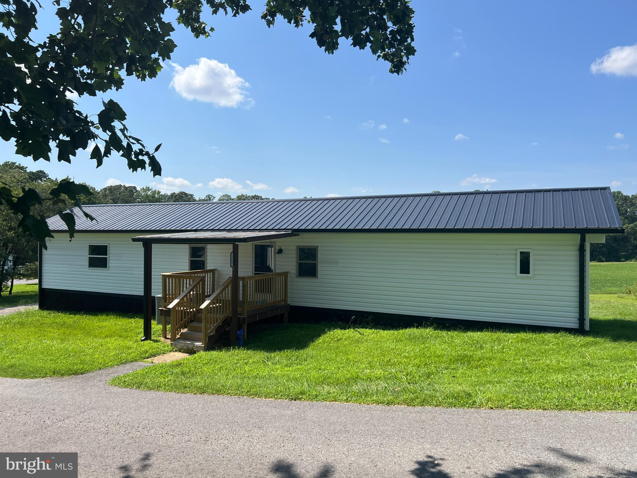 DANIEL FARM - Residential Lease