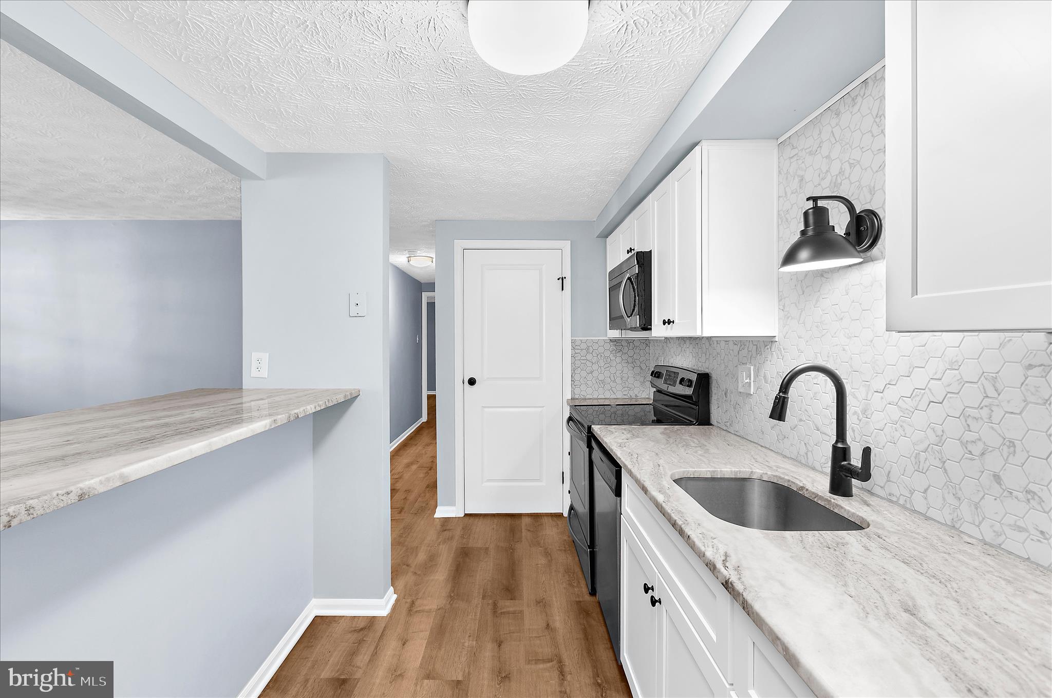 DORADO HILLS - Residential