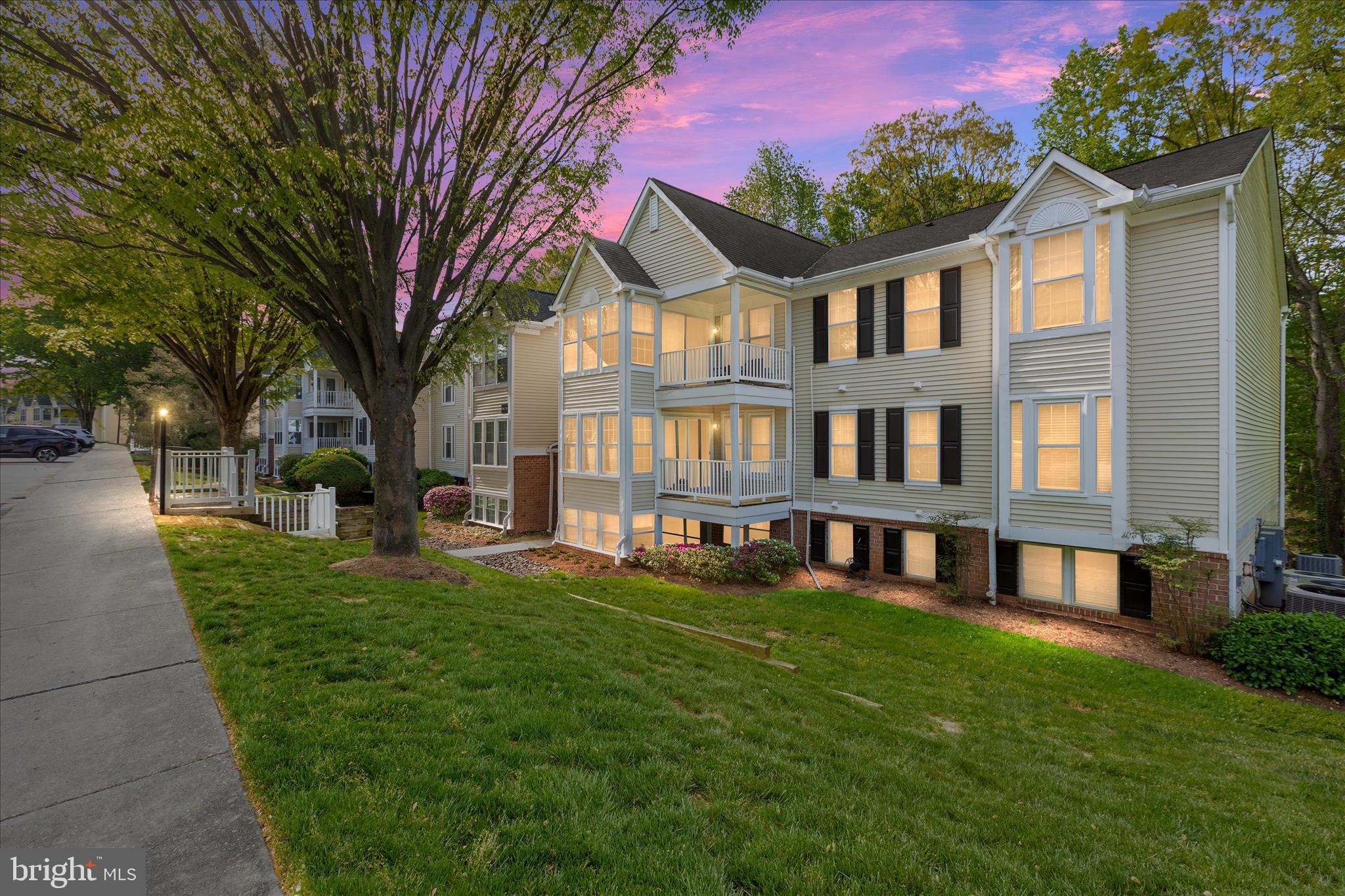 DORADO HILLS - Residential