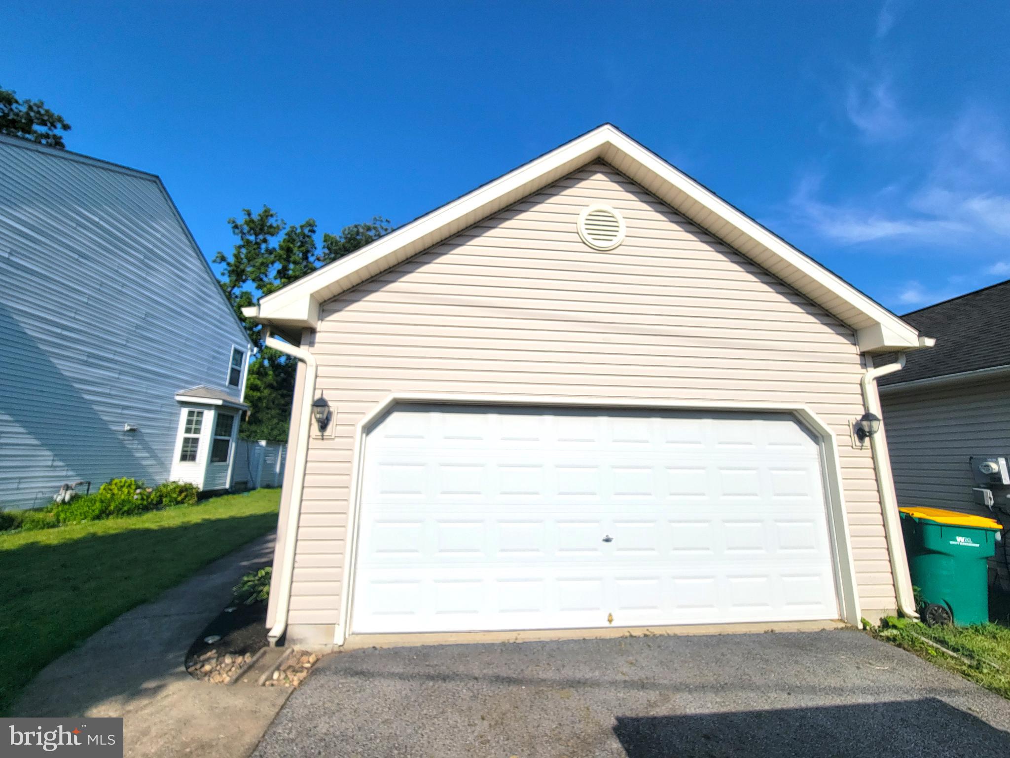 502 WEST LAWN