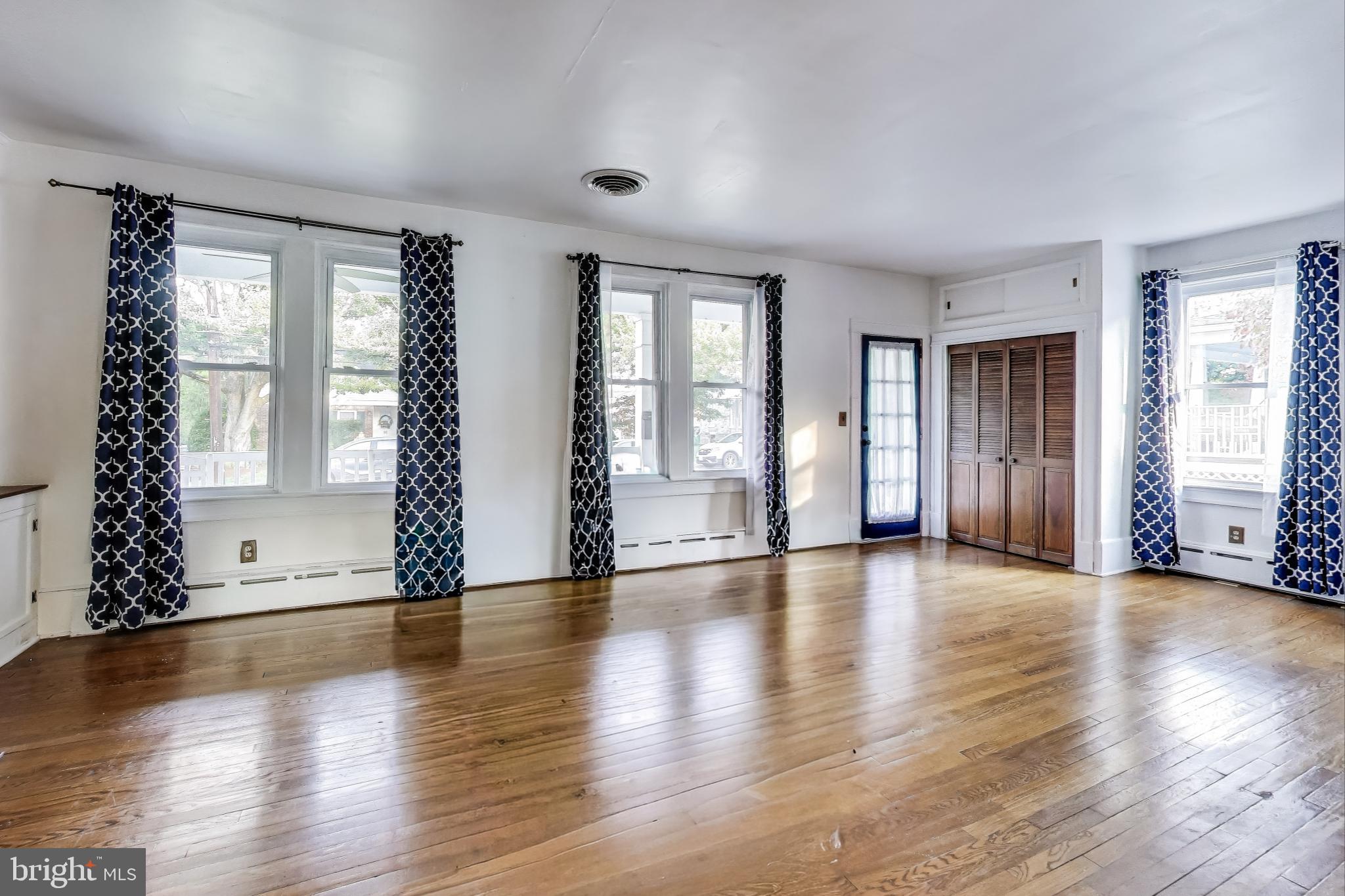 REALTY PARK - Residential Lease