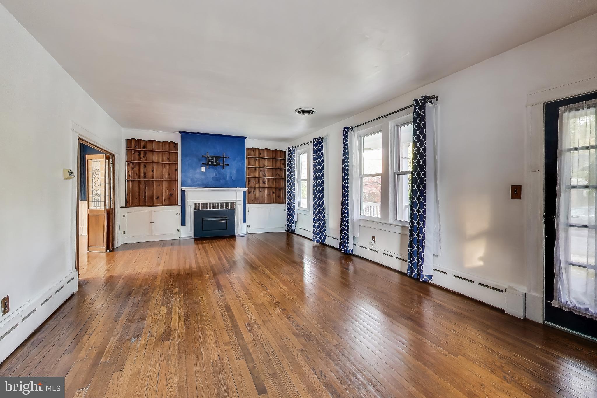 REALTY PARK - Residential Lease