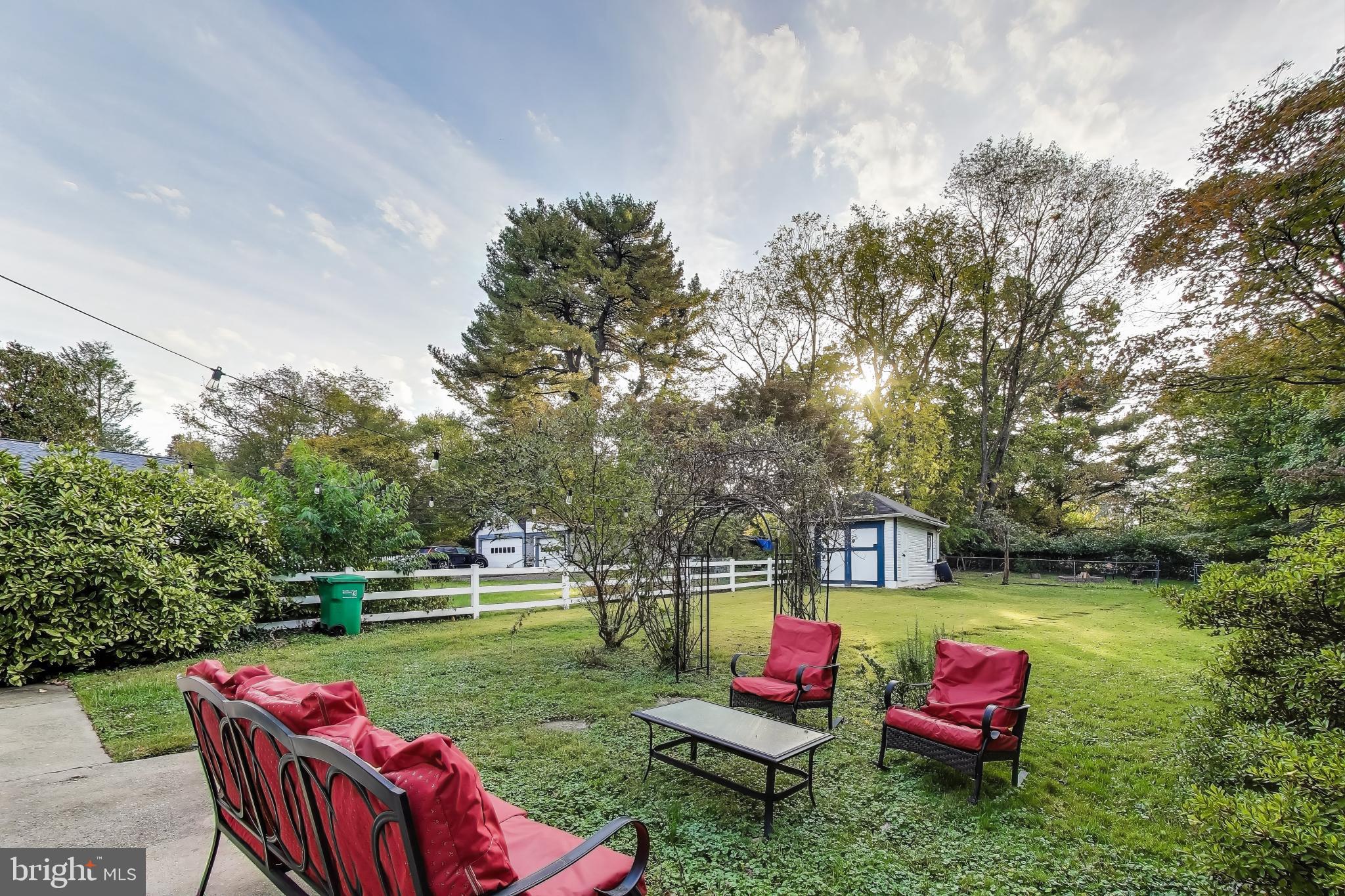 REALTY PARK - Residential Lease