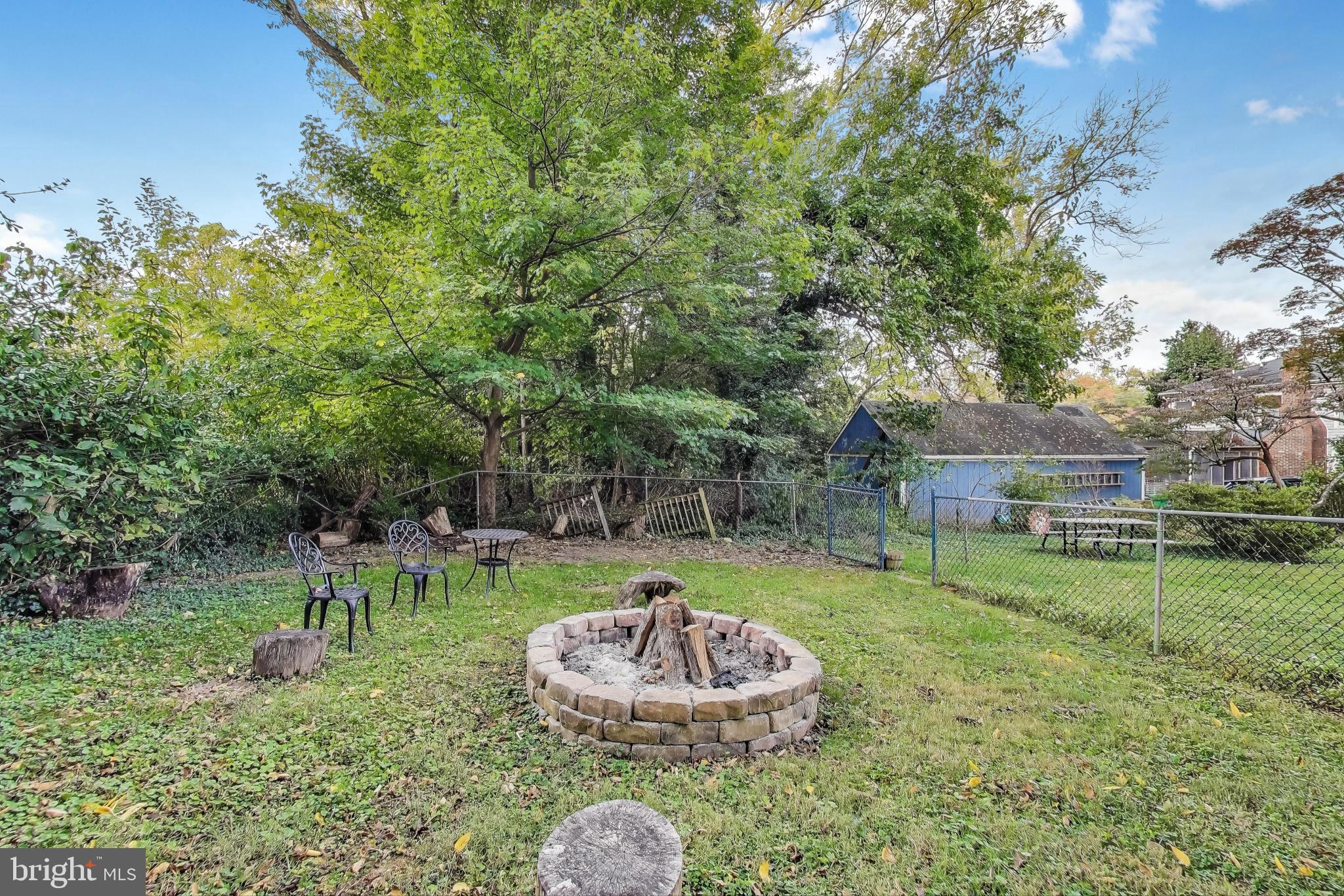 REALTY PARK - Residential Lease