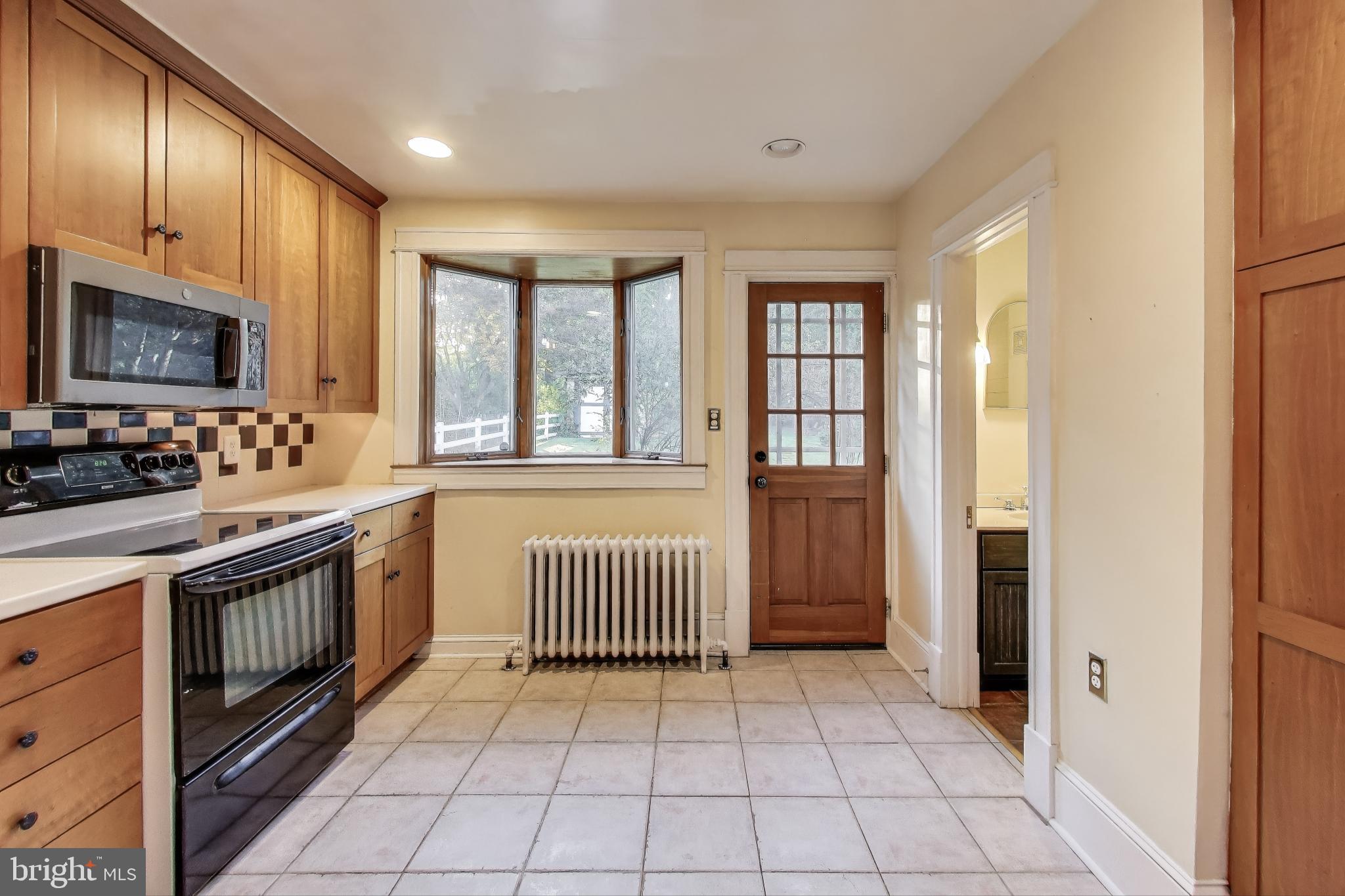 REALTY PARK - Residential Lease