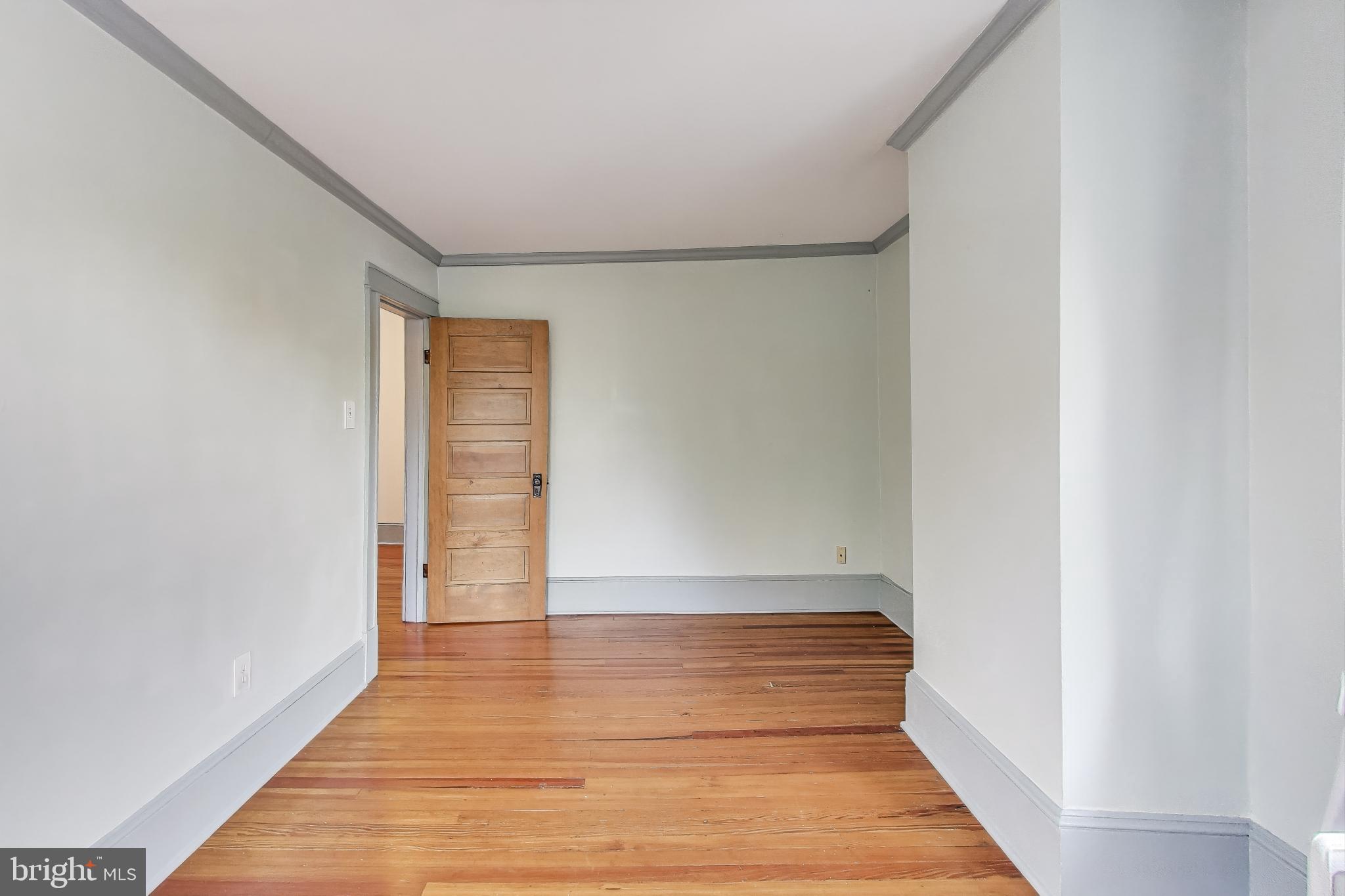 REALTY PARK - Residential Lease