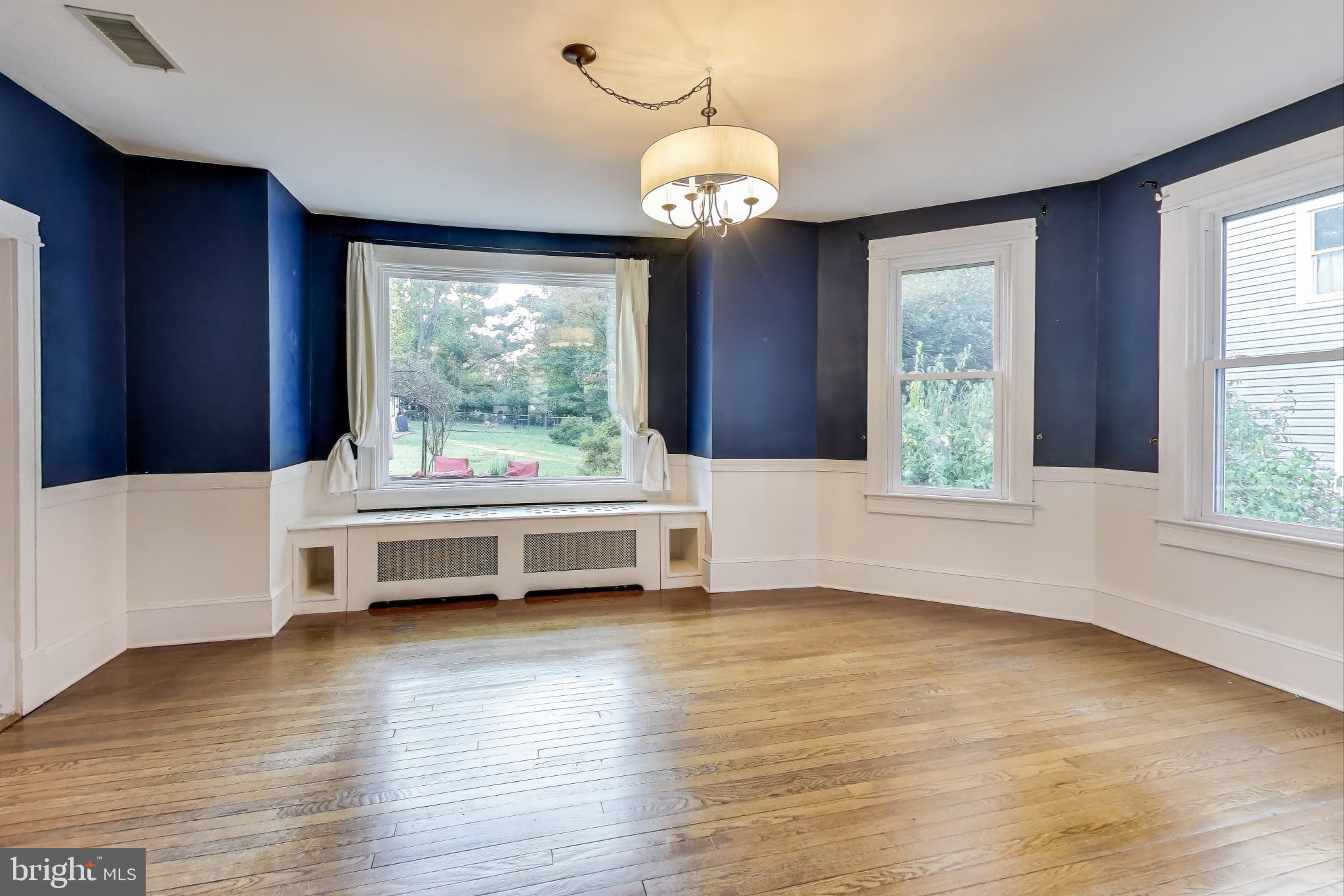 REALTY PARK - Residential Lease