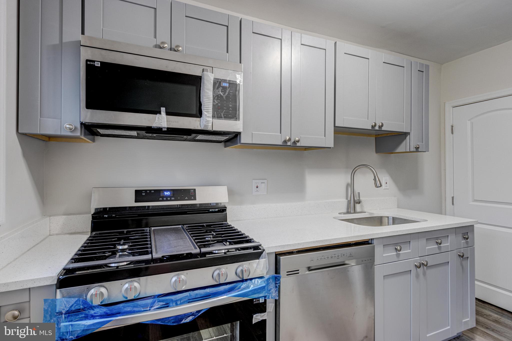 CEDONIA - Residential