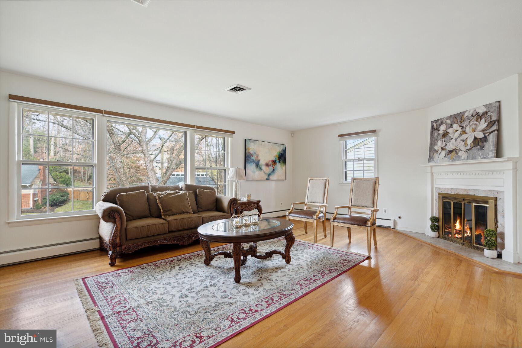 BROYHILL FOREST - Residential Lease