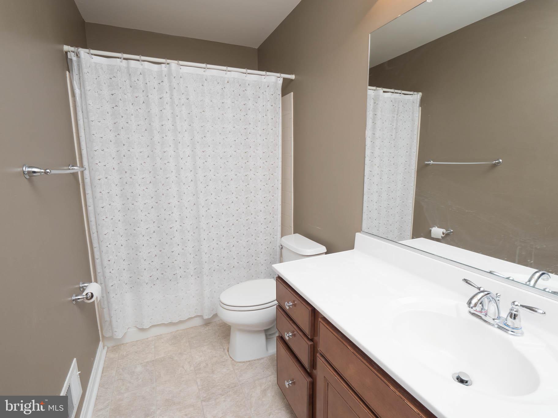 DIXON CROSSING - Residential