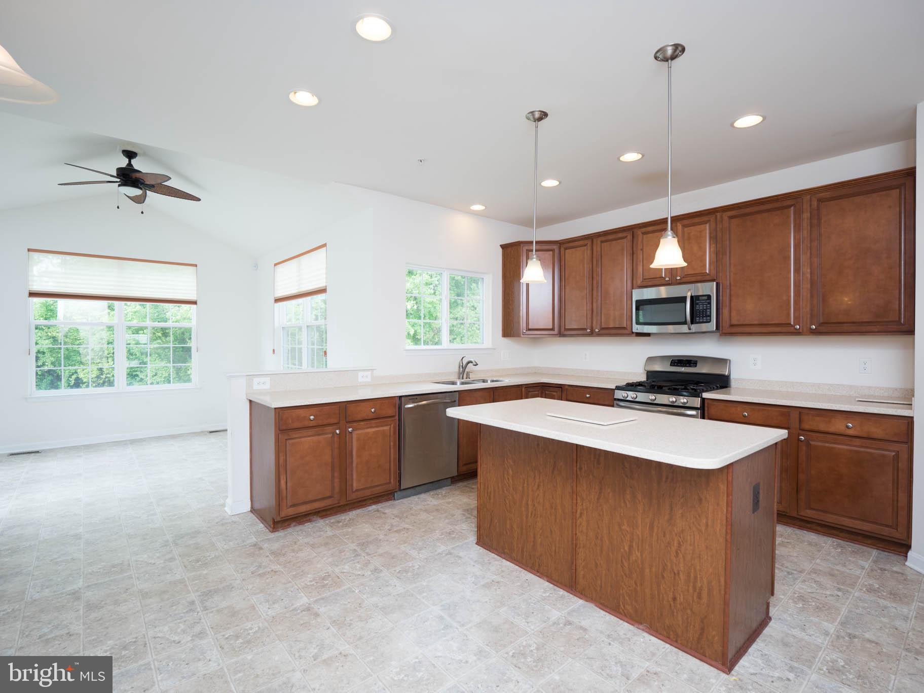 DIXON CROSSING - Residential