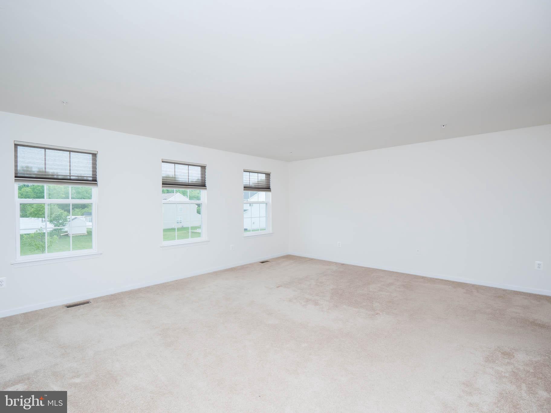 DIXON CROSSING - Residential