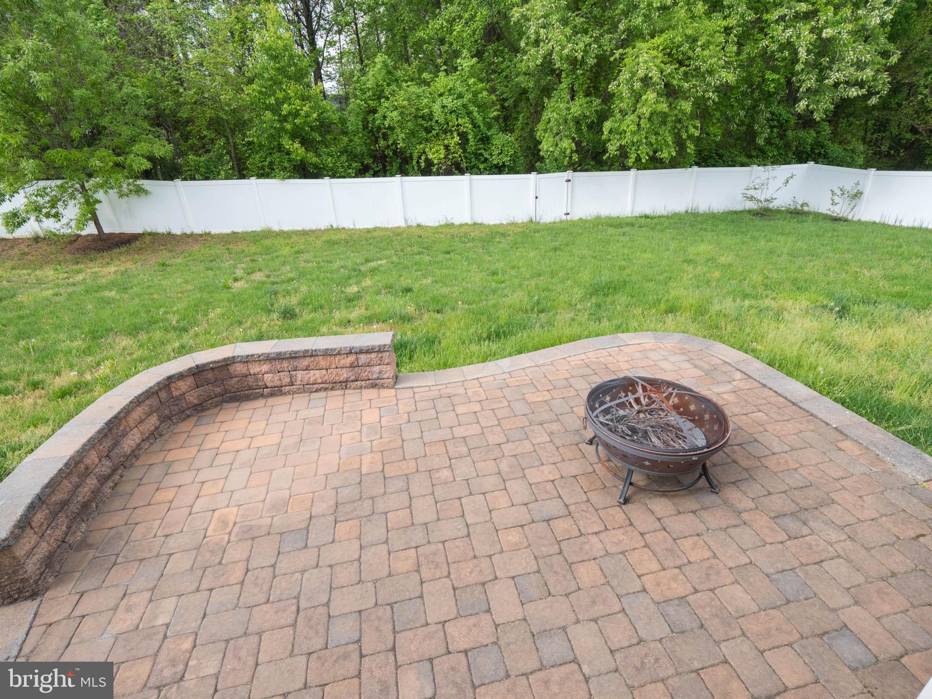 DIXON CROSSING - Residential