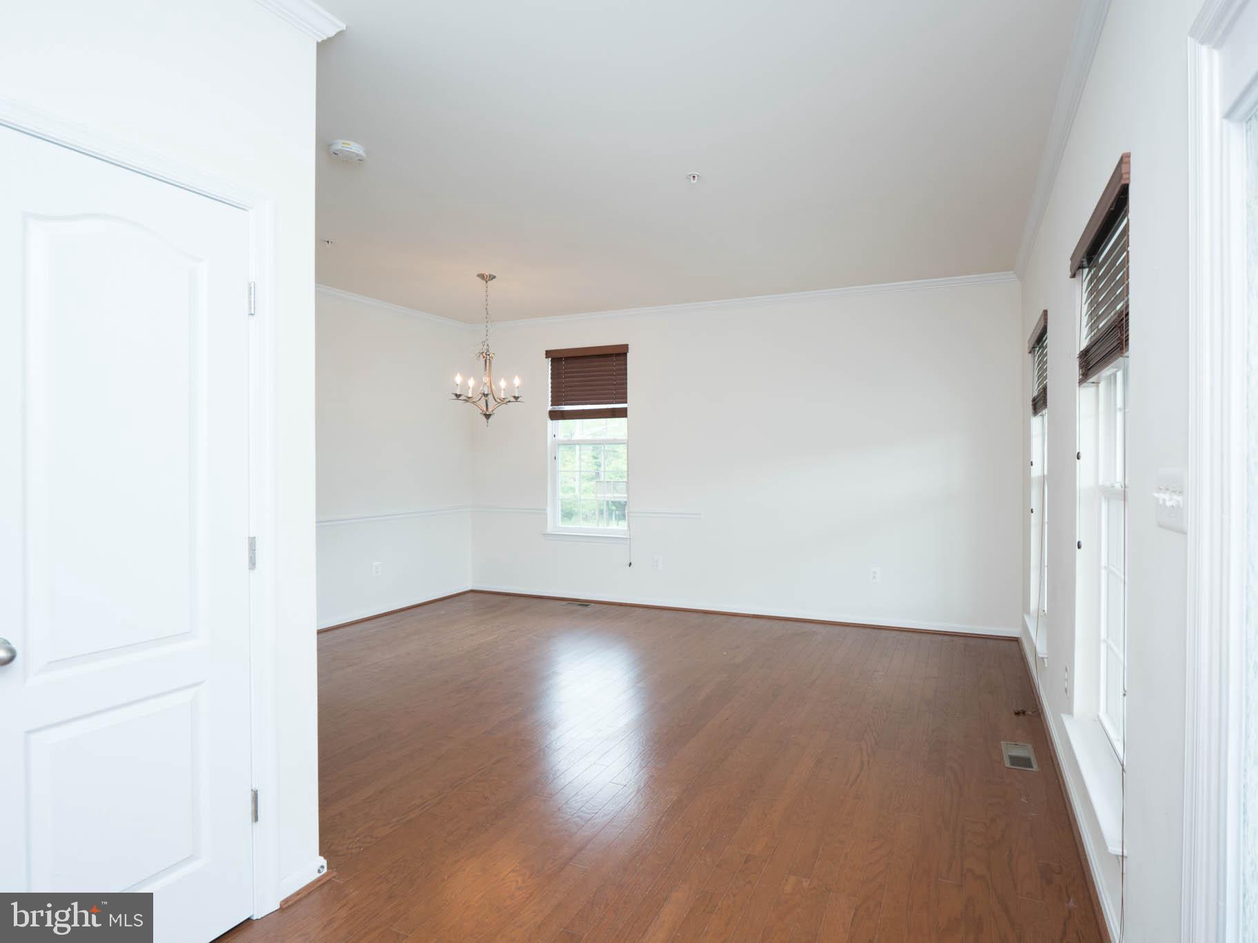 DIXON CROSSING - Residential