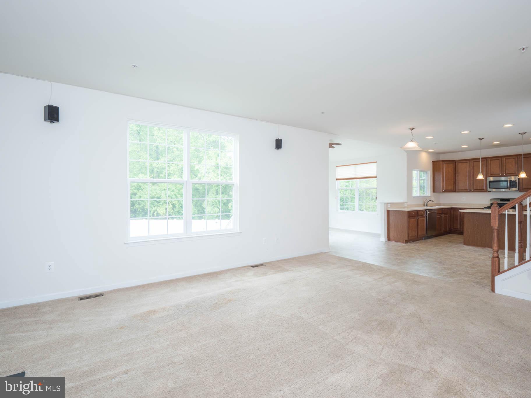 DIXON CROSSING - Residential