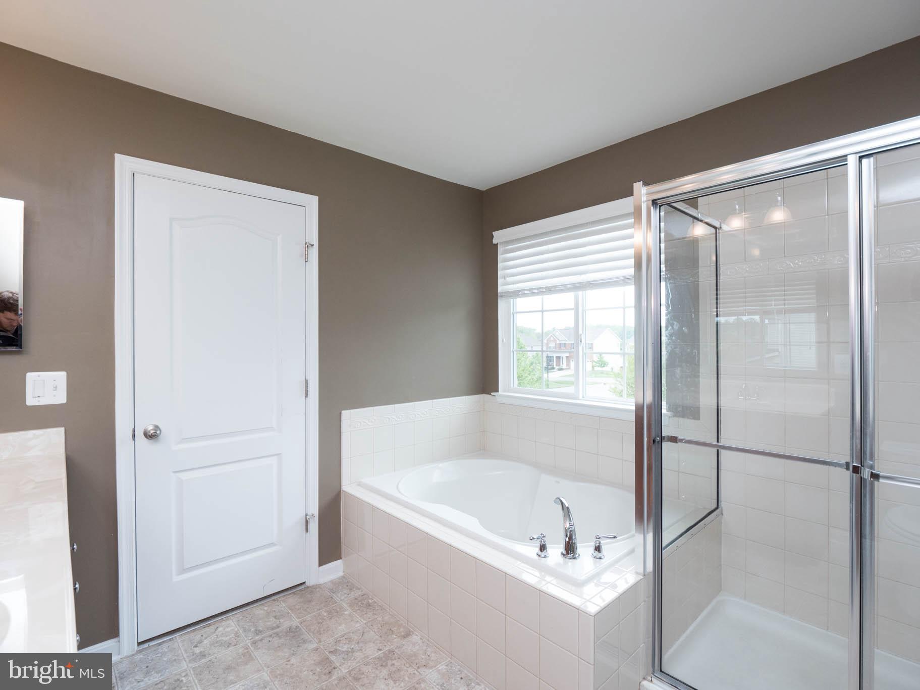 DIXON CROSSING - Residential