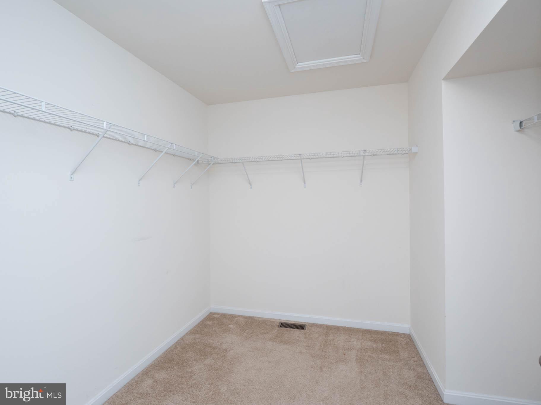 DIXON CROSSING - Residential