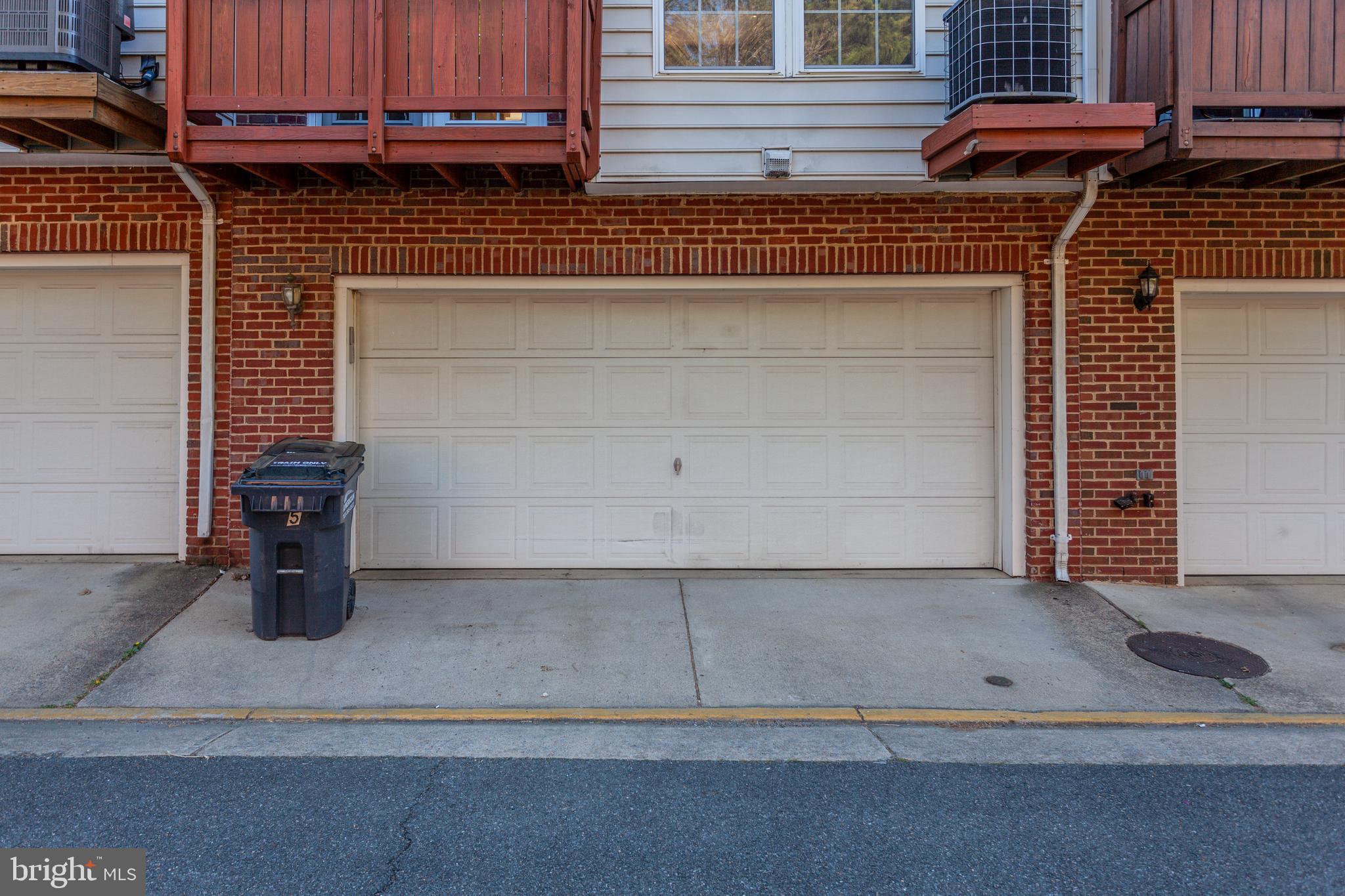 MADISON LANE - Residential Lease