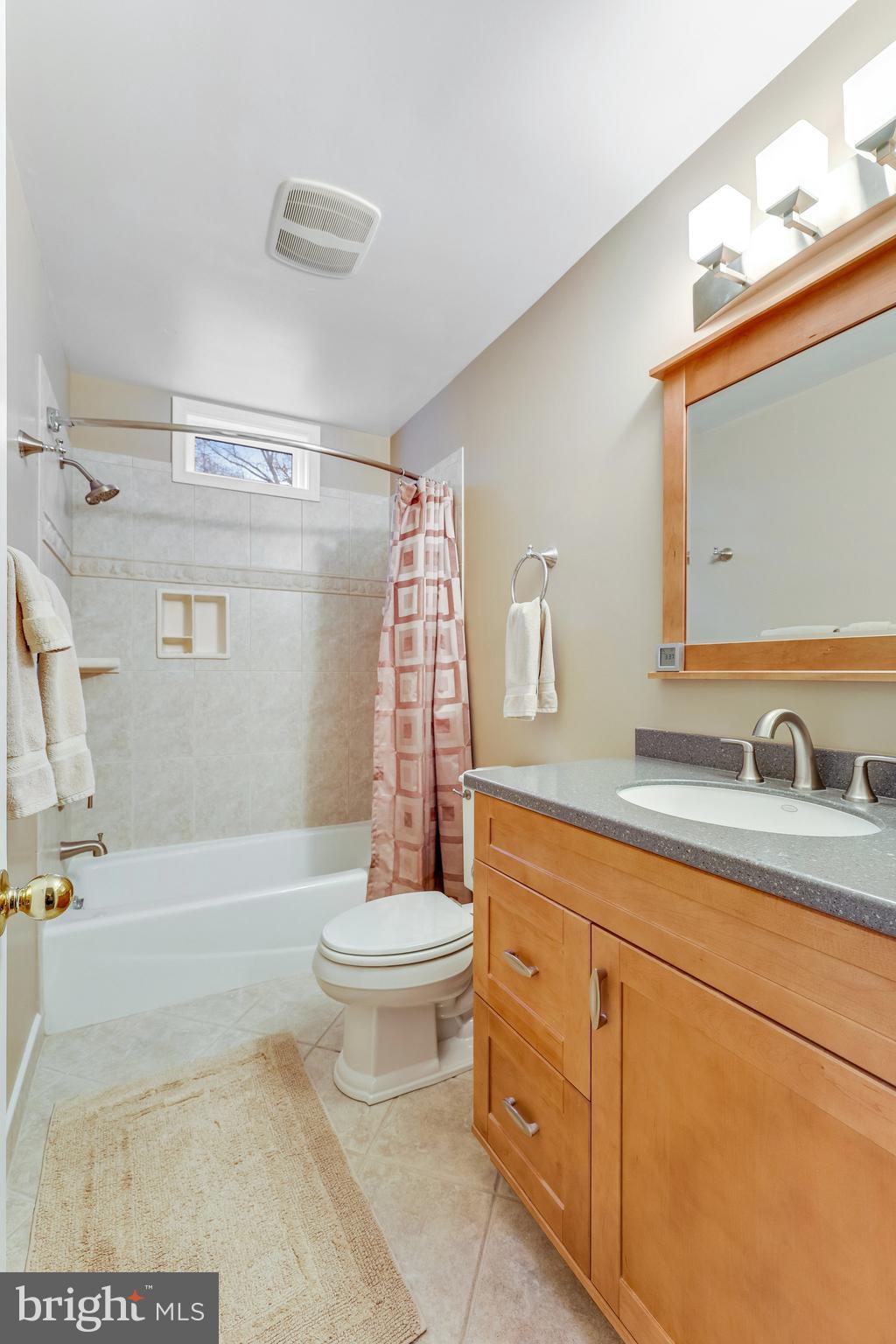 VALEWOOD MANOR - Residential