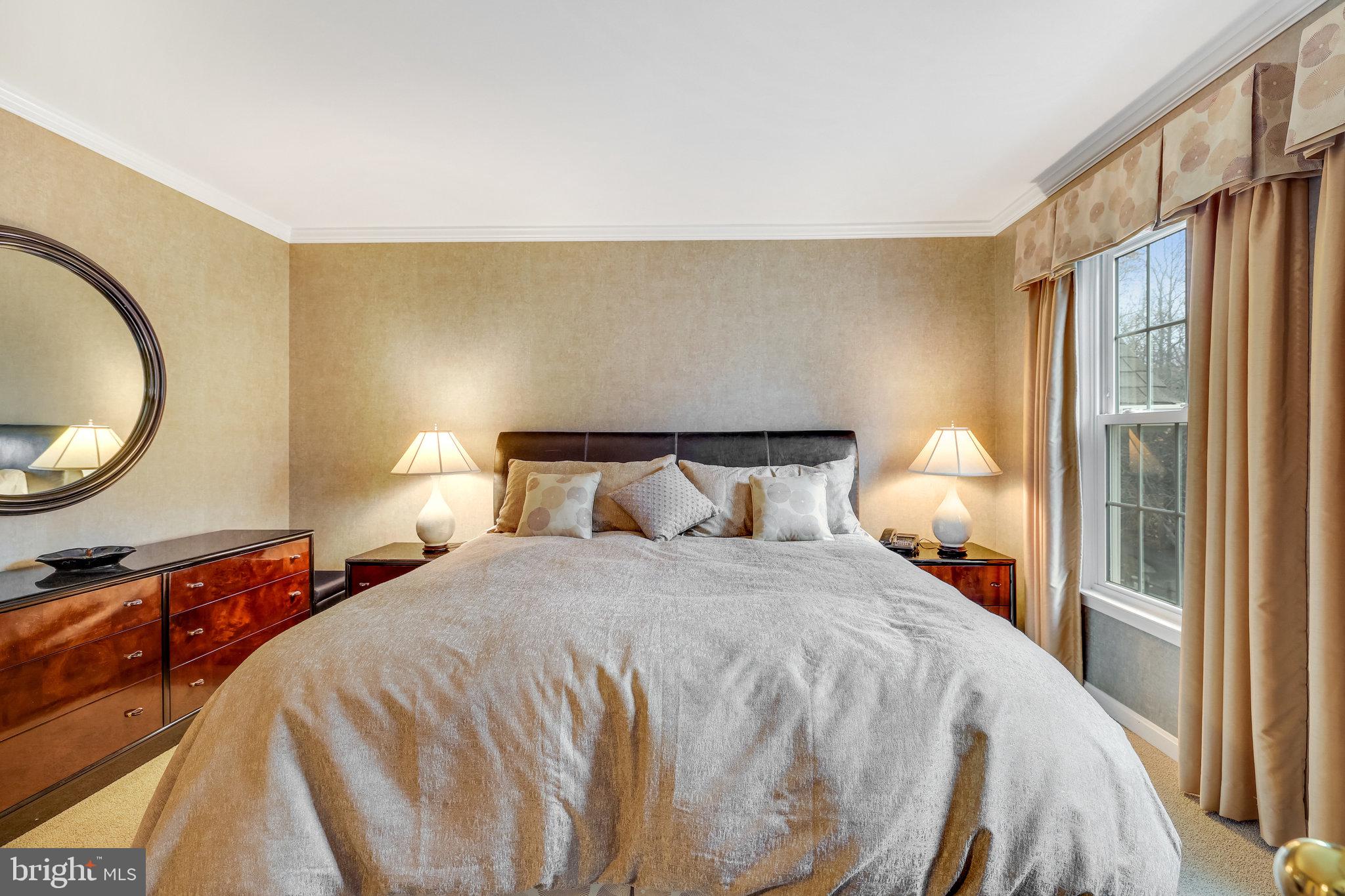 VALEWOOD MANOR - Residential