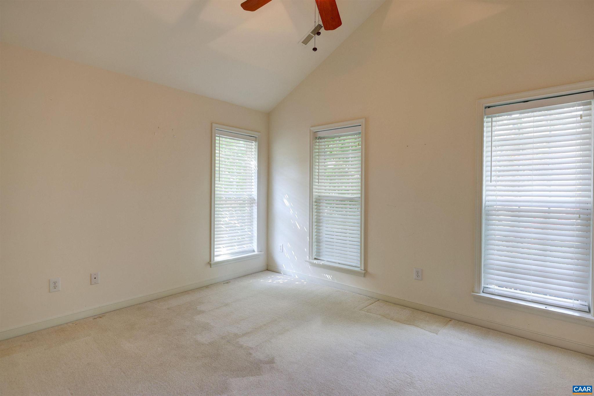 REDFIELDS - Residential