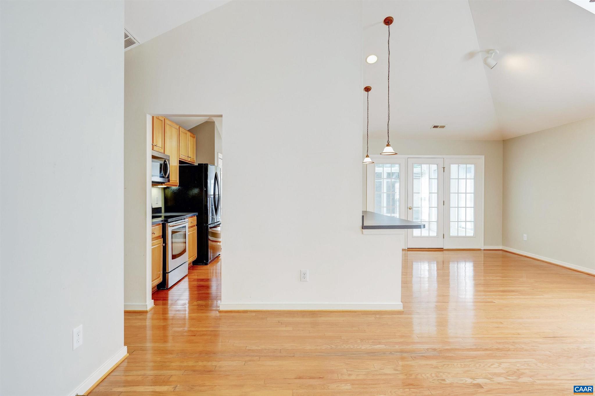REDFIELDS - Residential