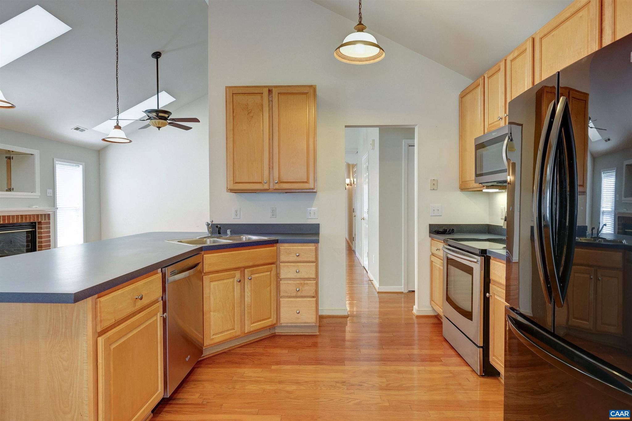 REDFIELDS - Residential
