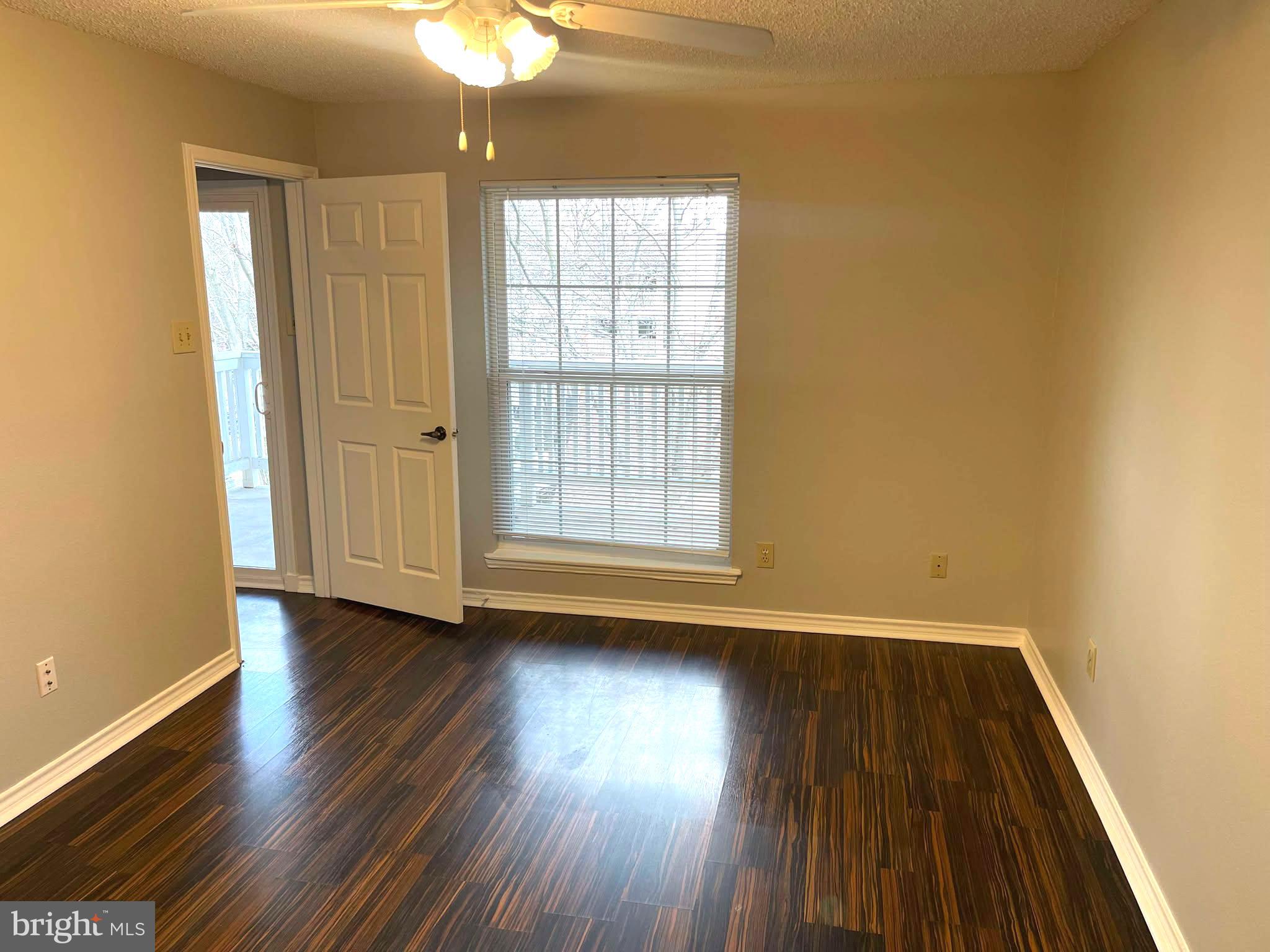 FOUNTAINS AT MCLEAN - Residential Lease