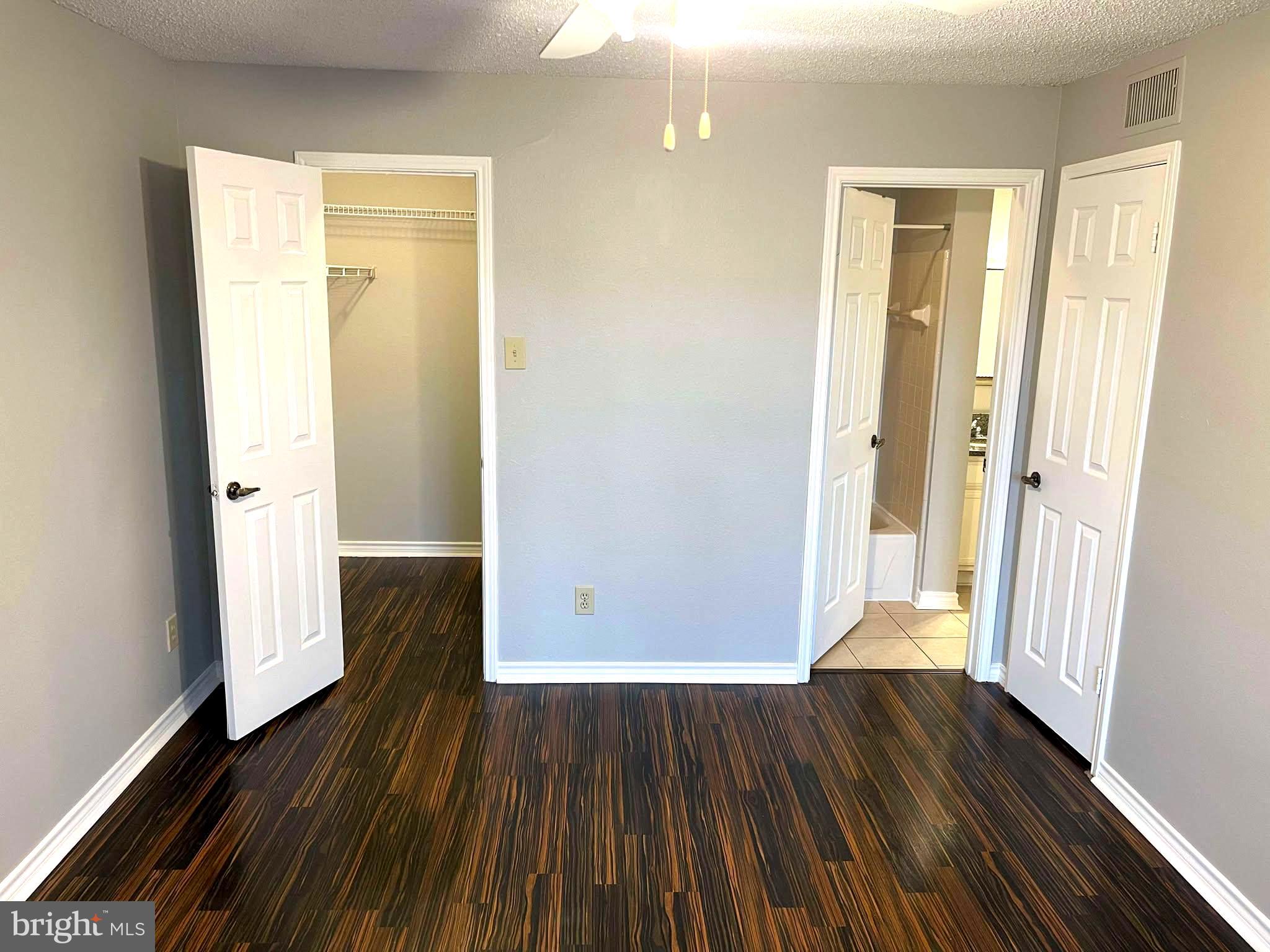 FOUNTAINS AT MCLEAN - Residential Lease