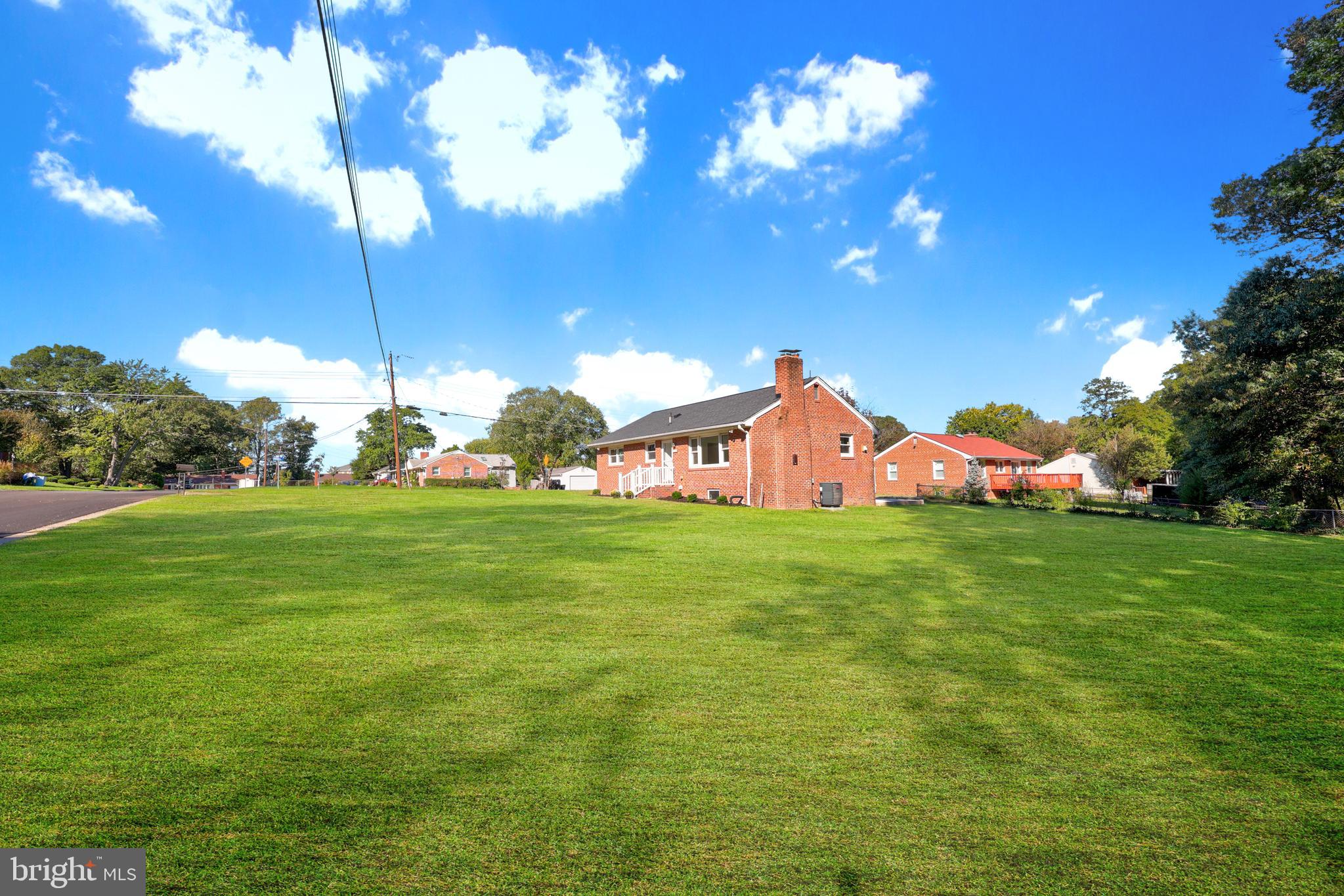 BROOKLAND ESTATES - Residential Lease