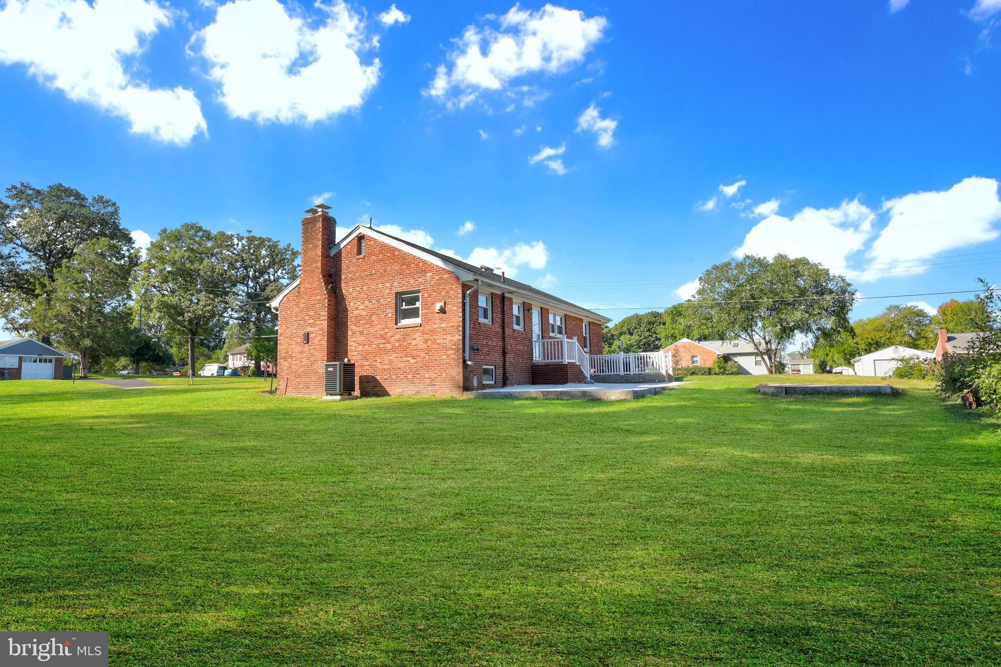 BROOKLAND ESTATES - Residential Lease