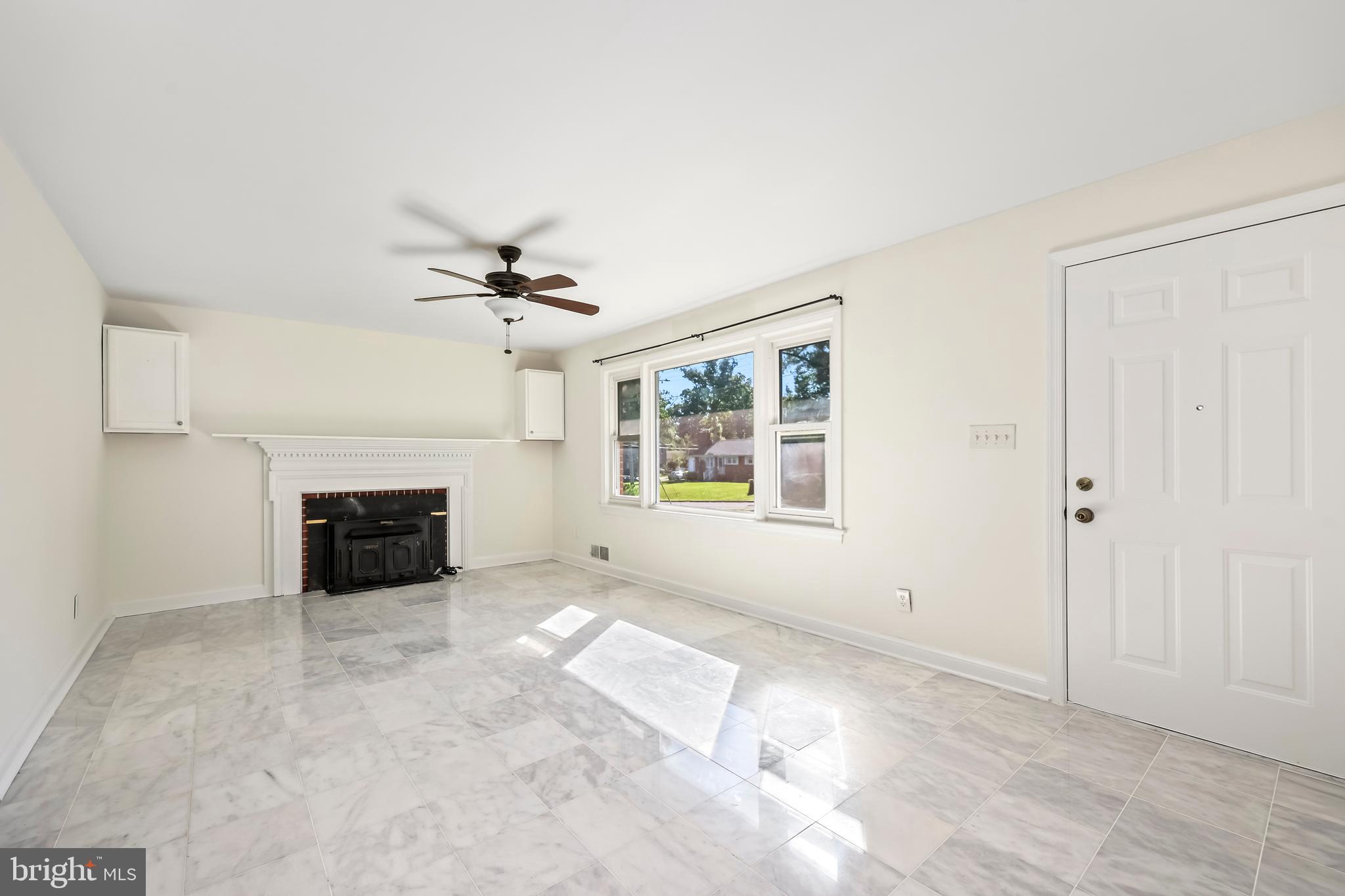 BROOKLAND ESTATES - Residential Lease